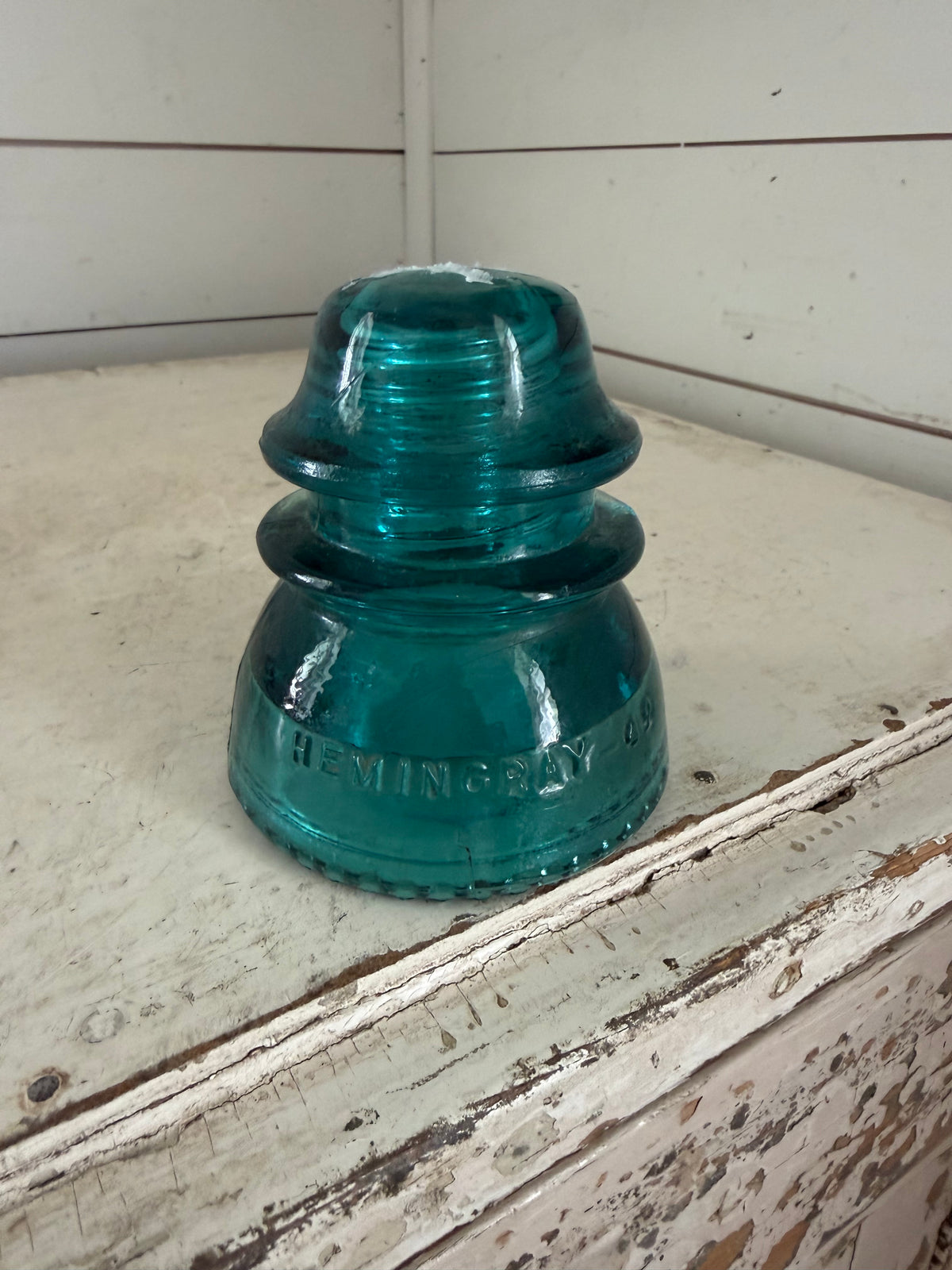 Hemmingway blue green turquoise insulator