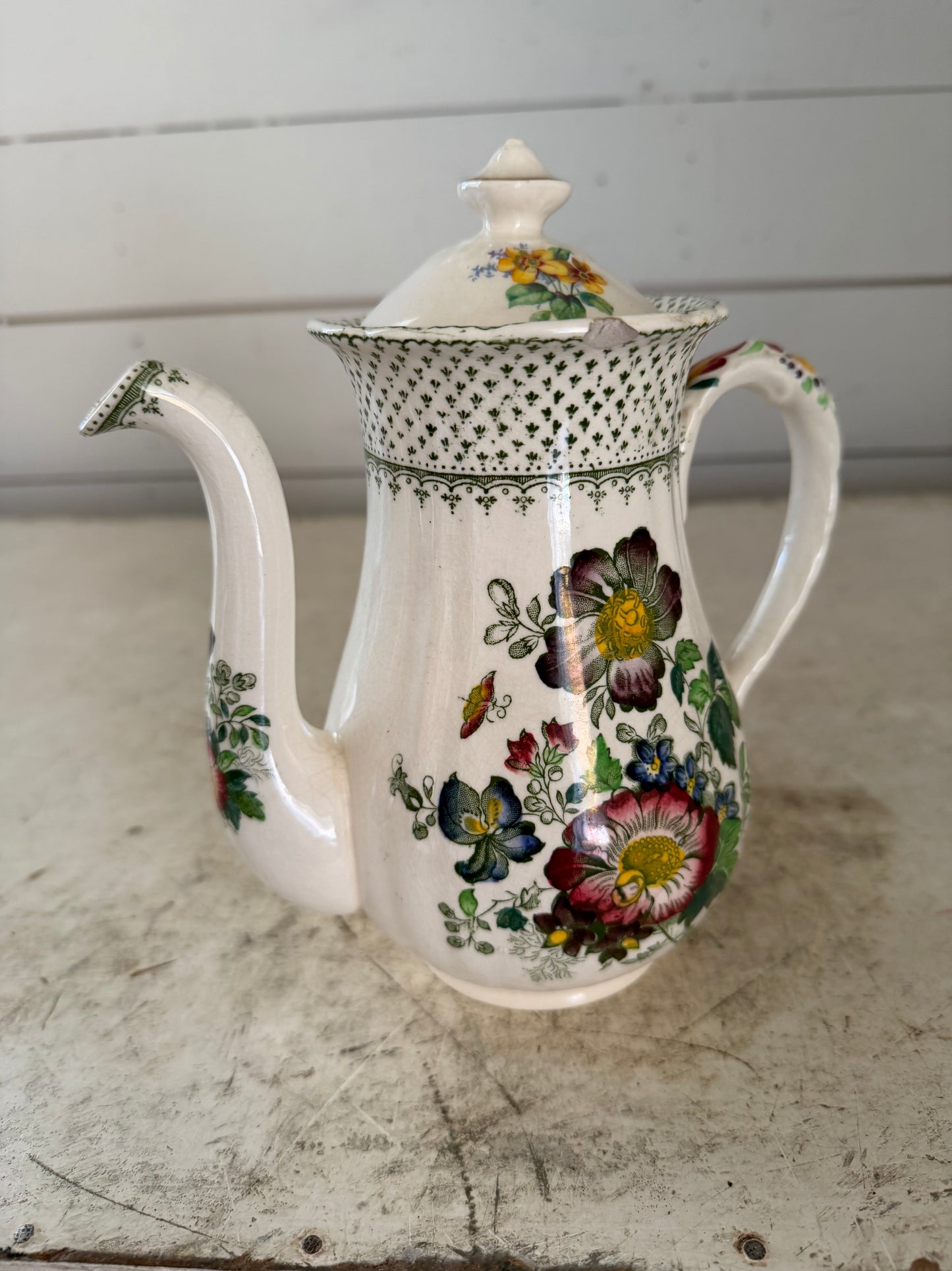 Mason's Paynsley Patt Green Multicolour coffee pot - has small chip