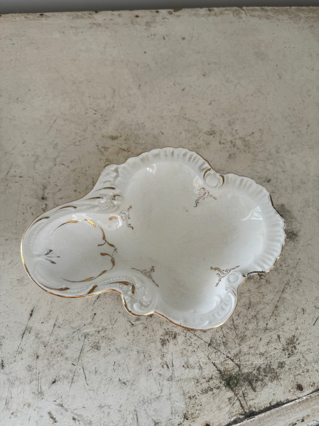 Edwin Knowles Semi Vitreous Dish