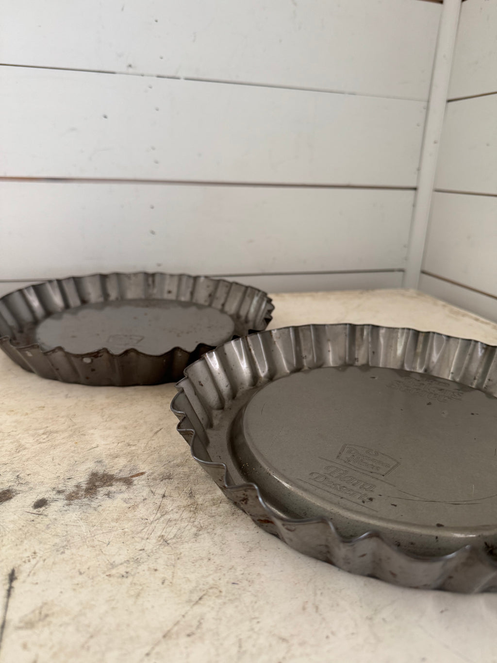 Set of pans will be made into tiered tray