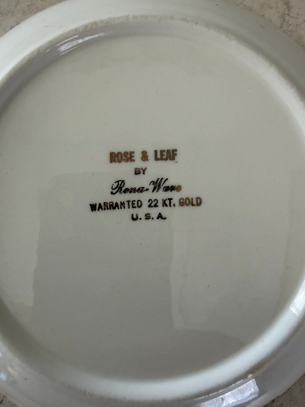 Vintage moss Rose Bowl has chips