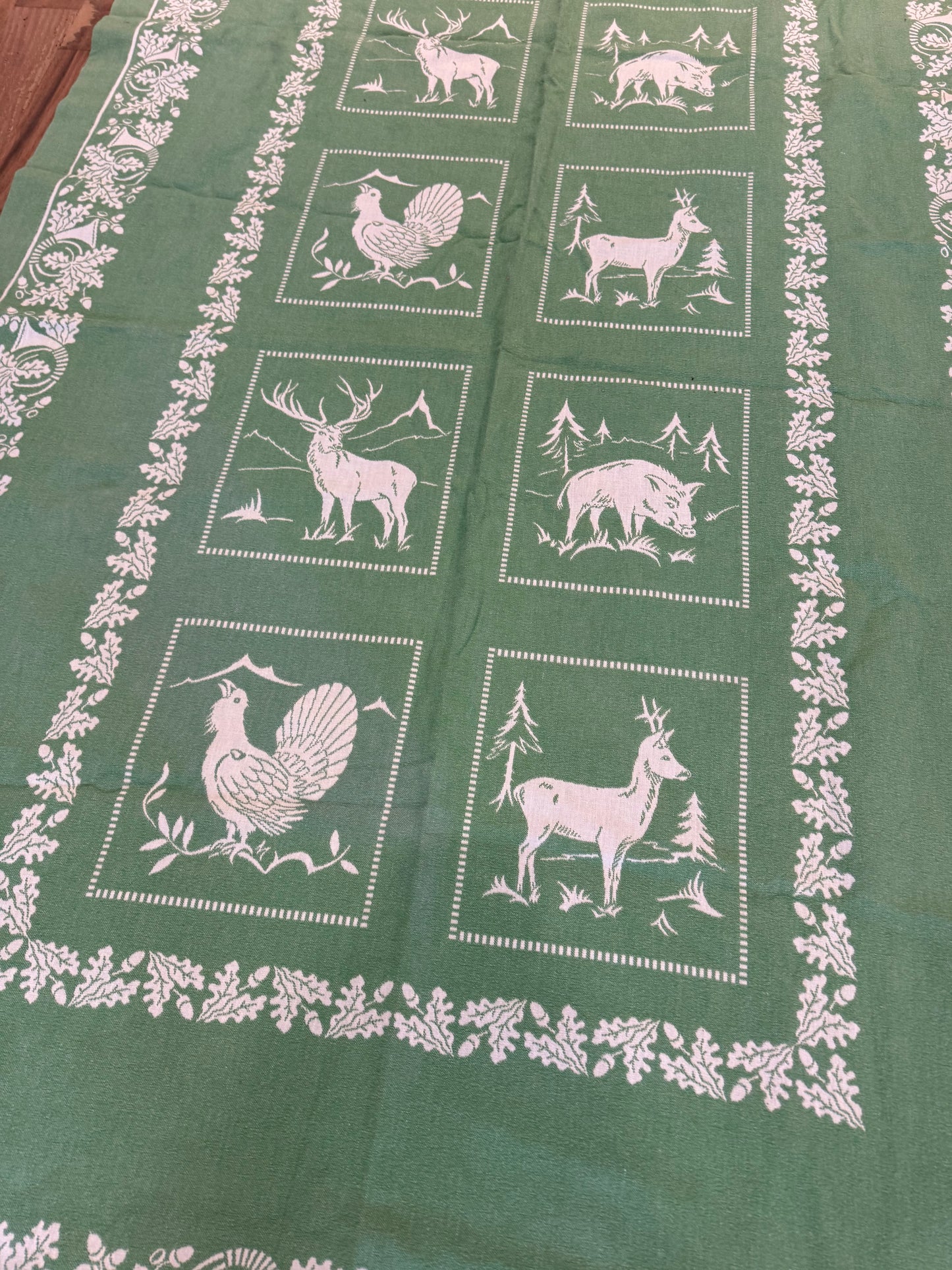 Vintage Green & White Tablecloth 72”x 42”