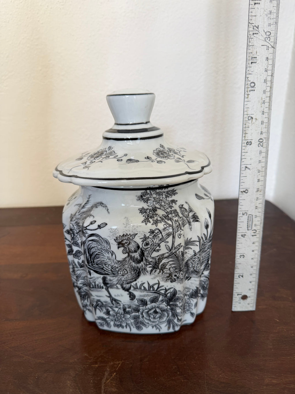 Black and White toile ceramic ginger jar or canister