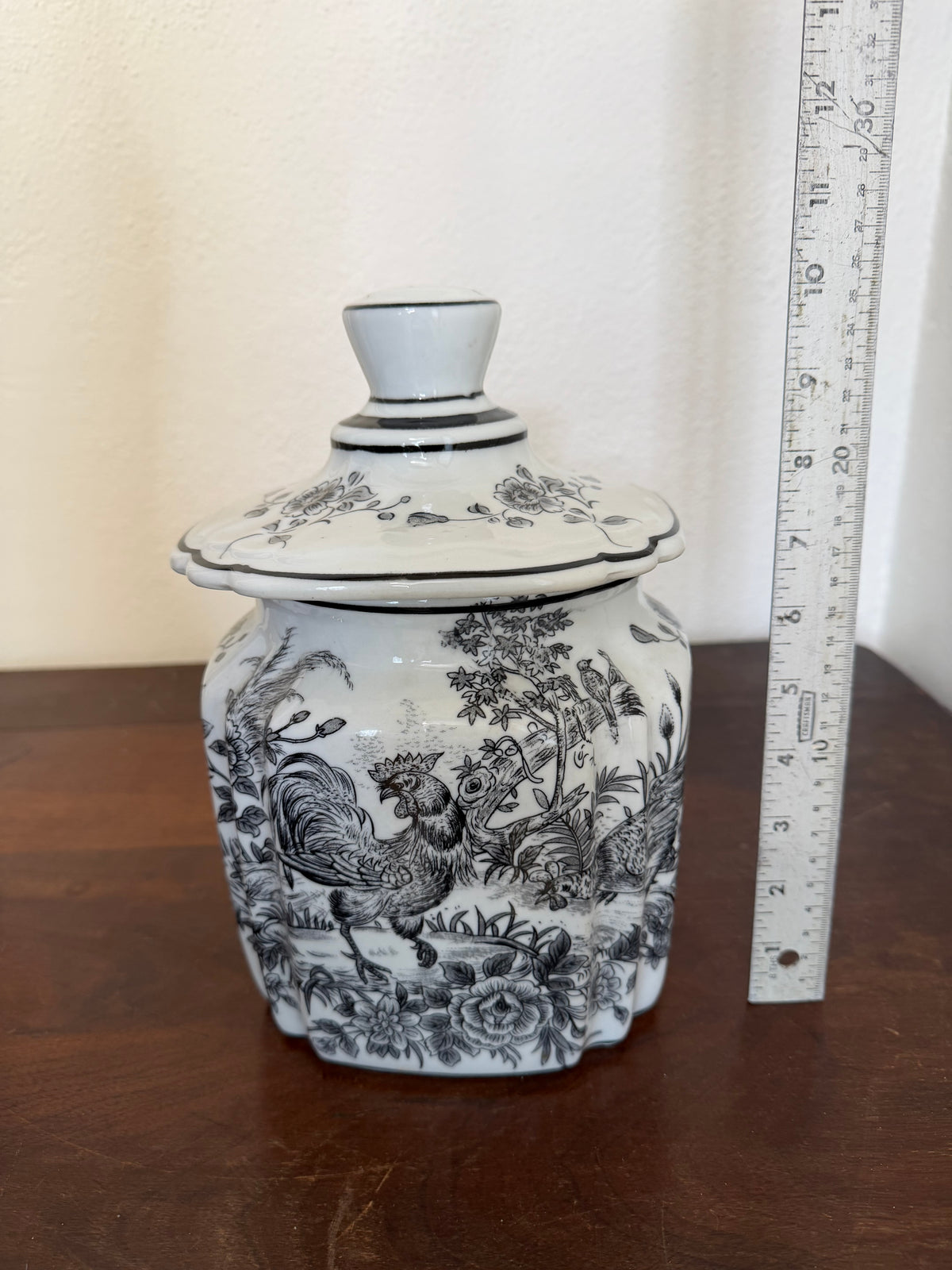 Black and White toile ceramic ginger jar or canister