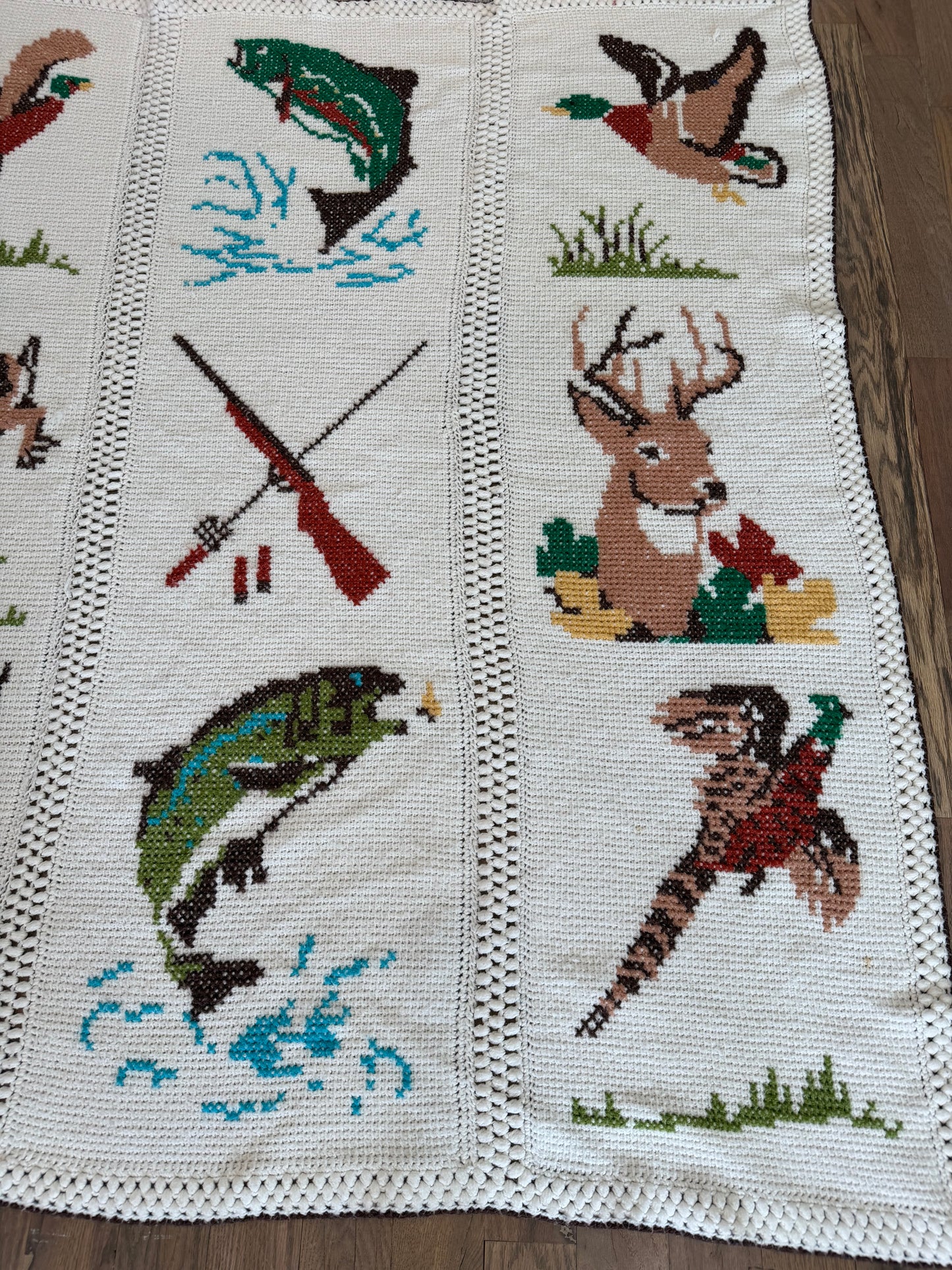 Handmade vintage hunting Afghan