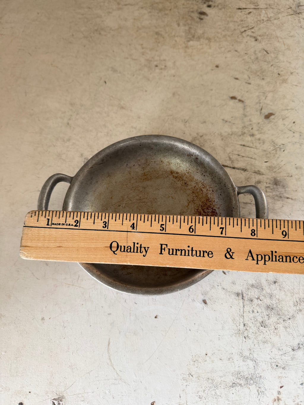 Wilton Columbia RWP handled serving bowl - Will get reconditioned