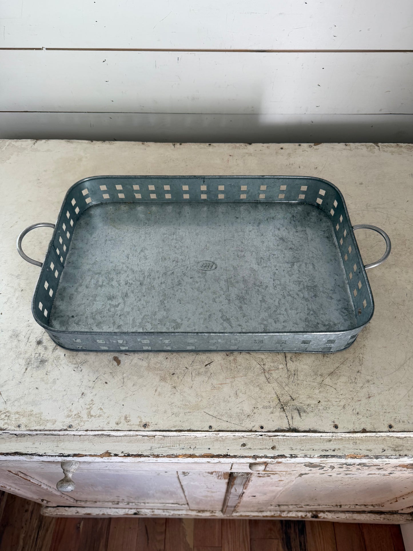 Metal Tray will get makeover