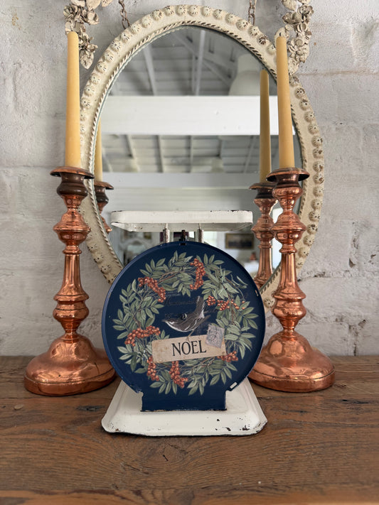 Noel Vintage Scale - for decor