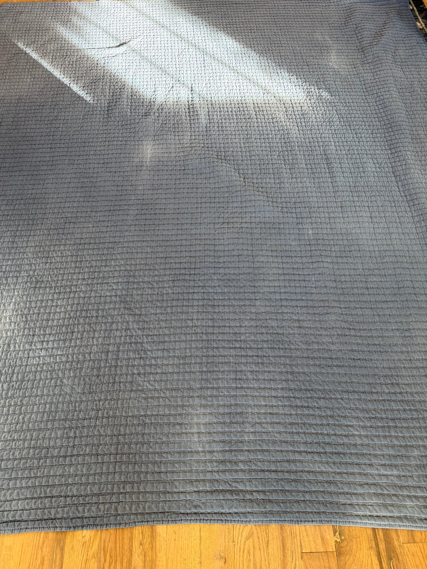 Full/Queen Faded & Soft Navy Quilt