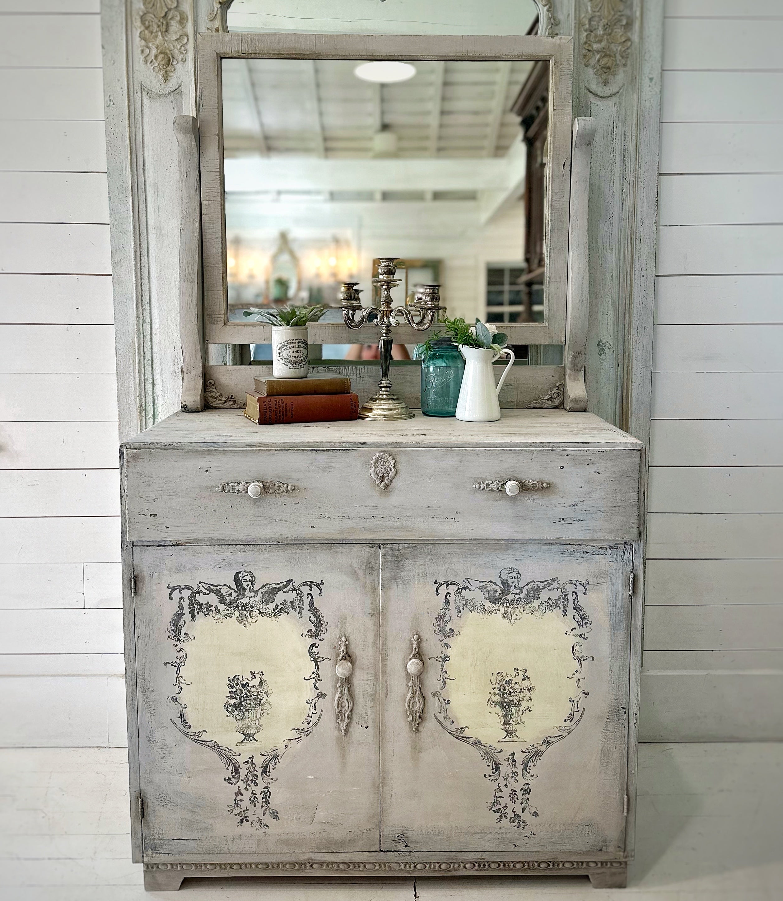 Reverie French Style Dresser & Mirror
