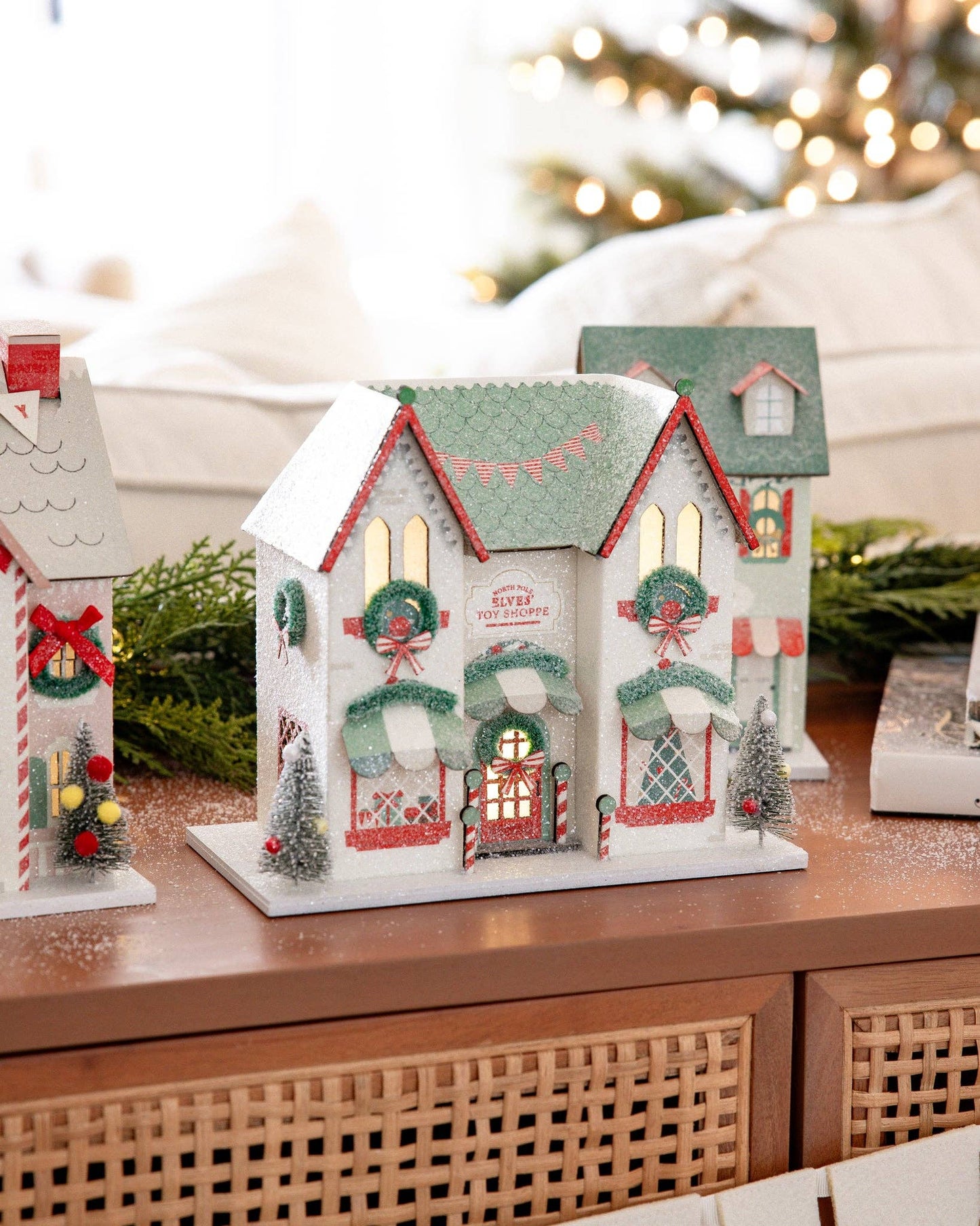 Elves' Workshop - Glitter Christmas village house