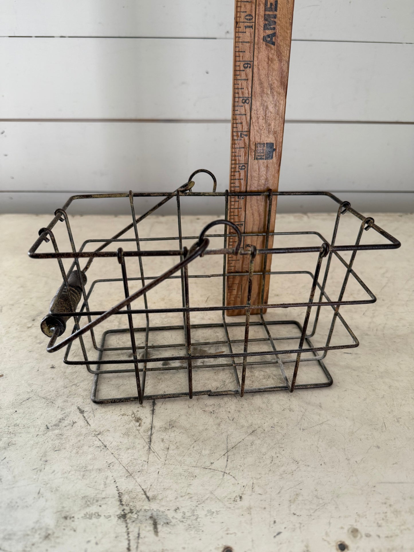 Small rectangle wire basket with wood handle