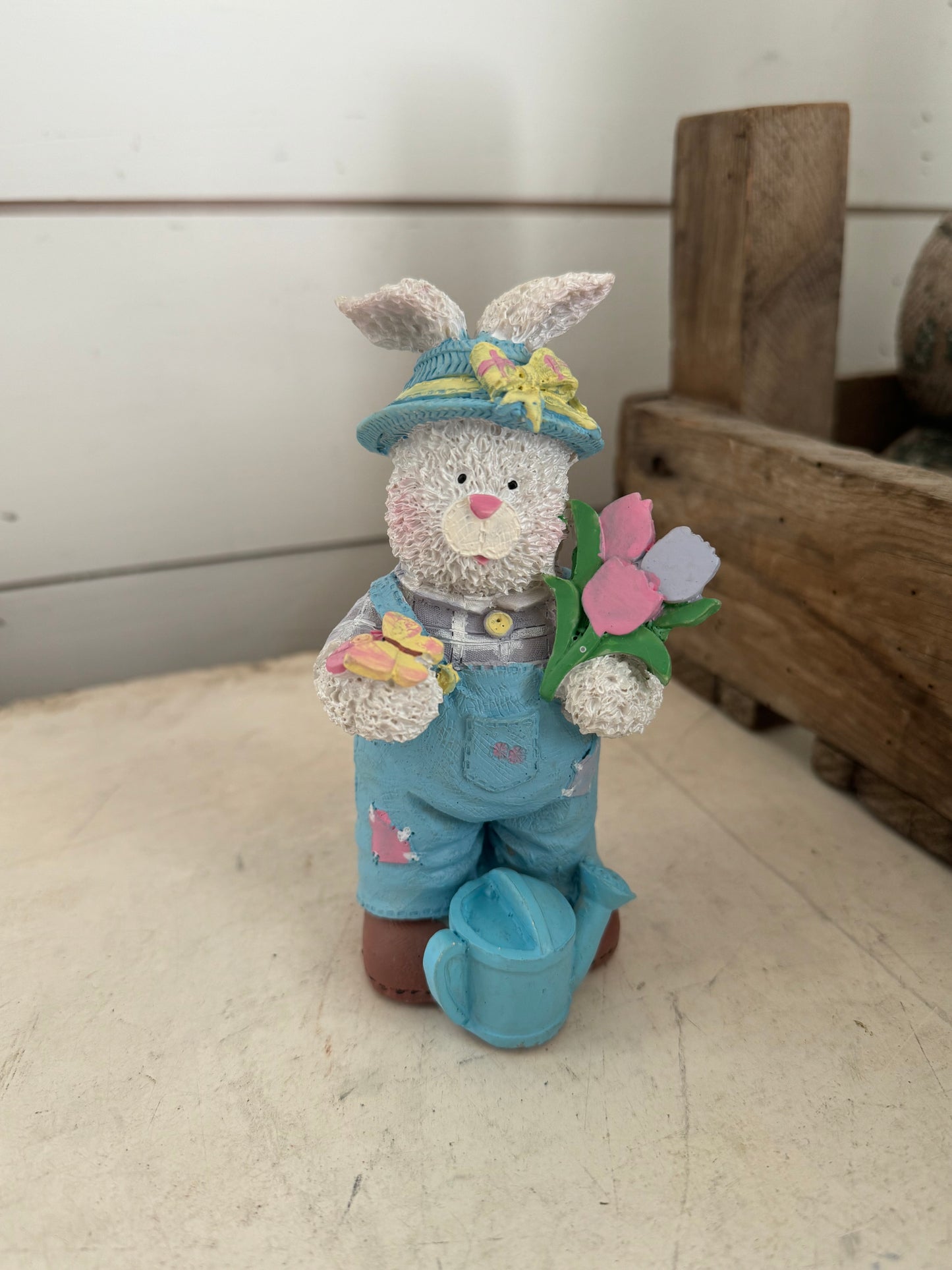 Resin bunny with flowers