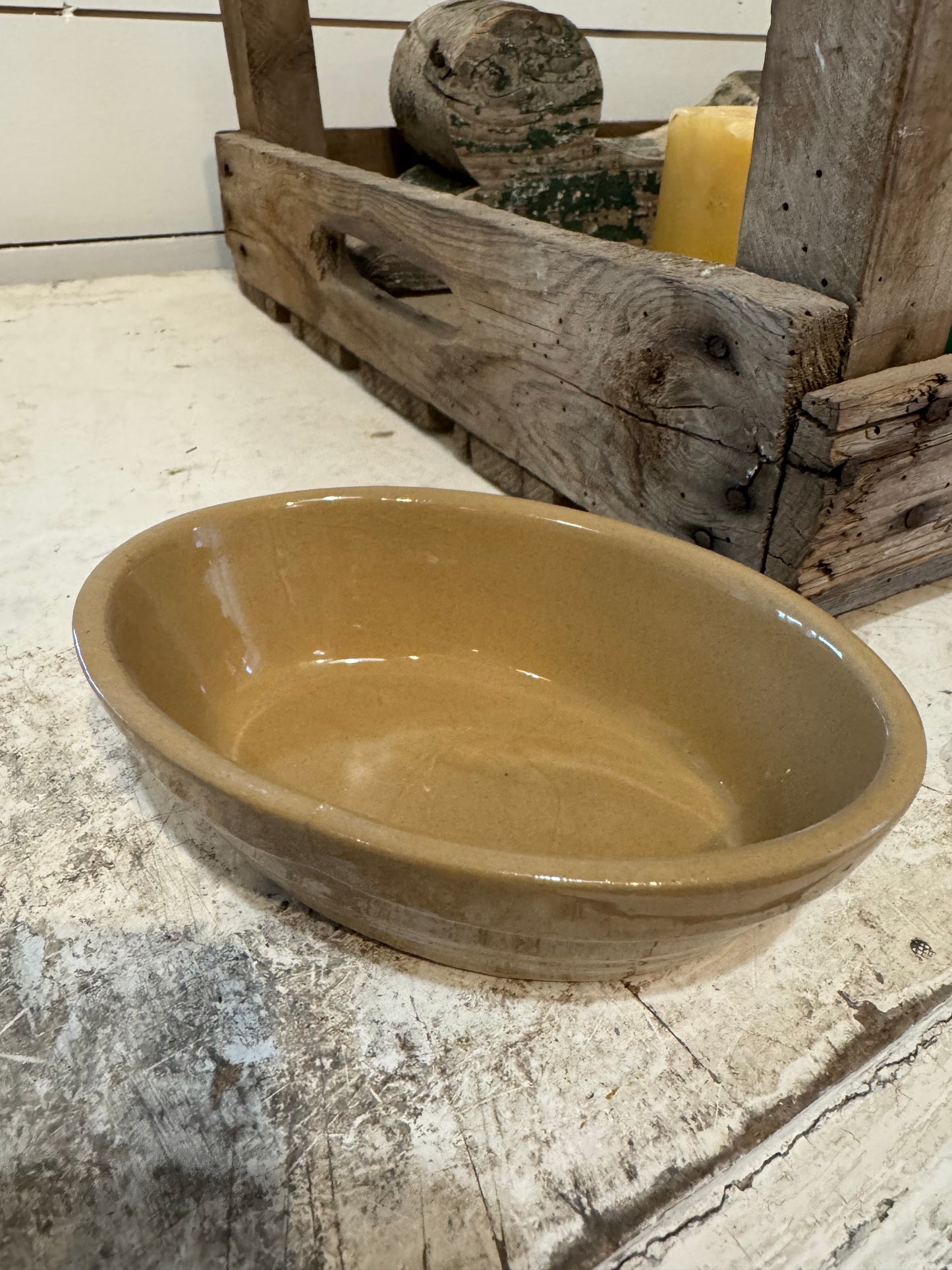Mason cash stoneware oval bowl - has crack