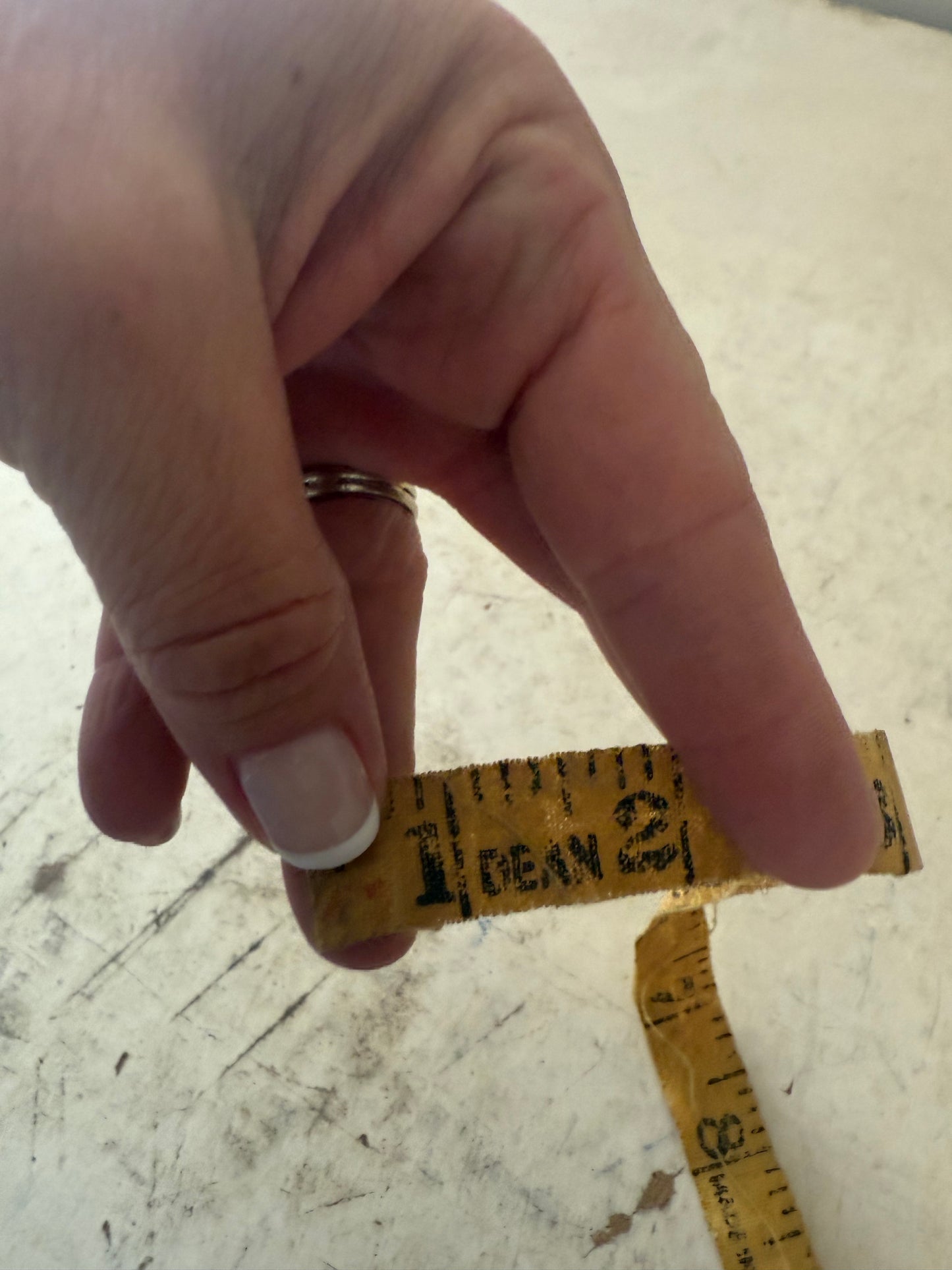 Vintage Dean tape measure - made in England yellow