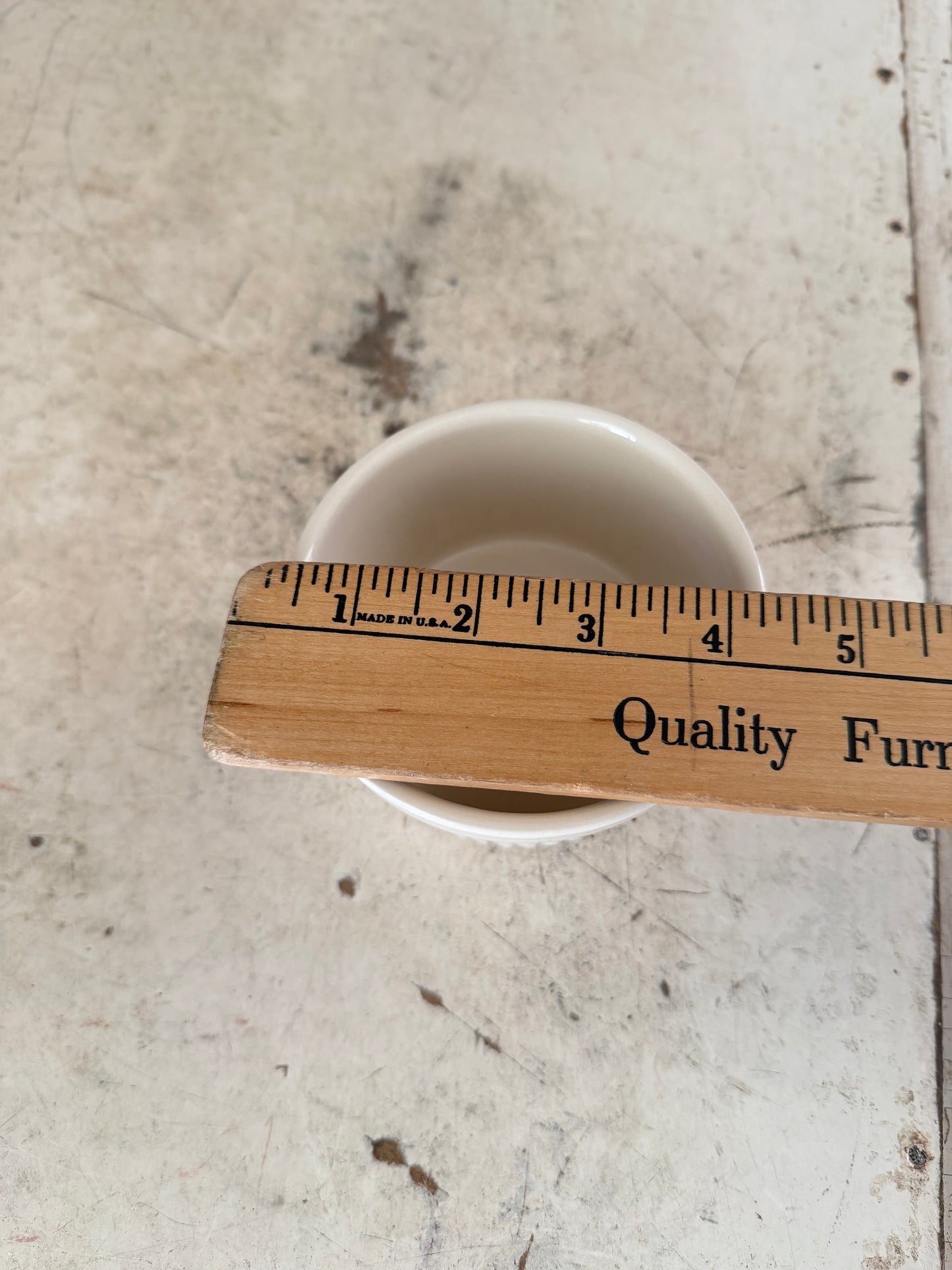 Pioneer woman ramekin 4 inch will get hard dish soap