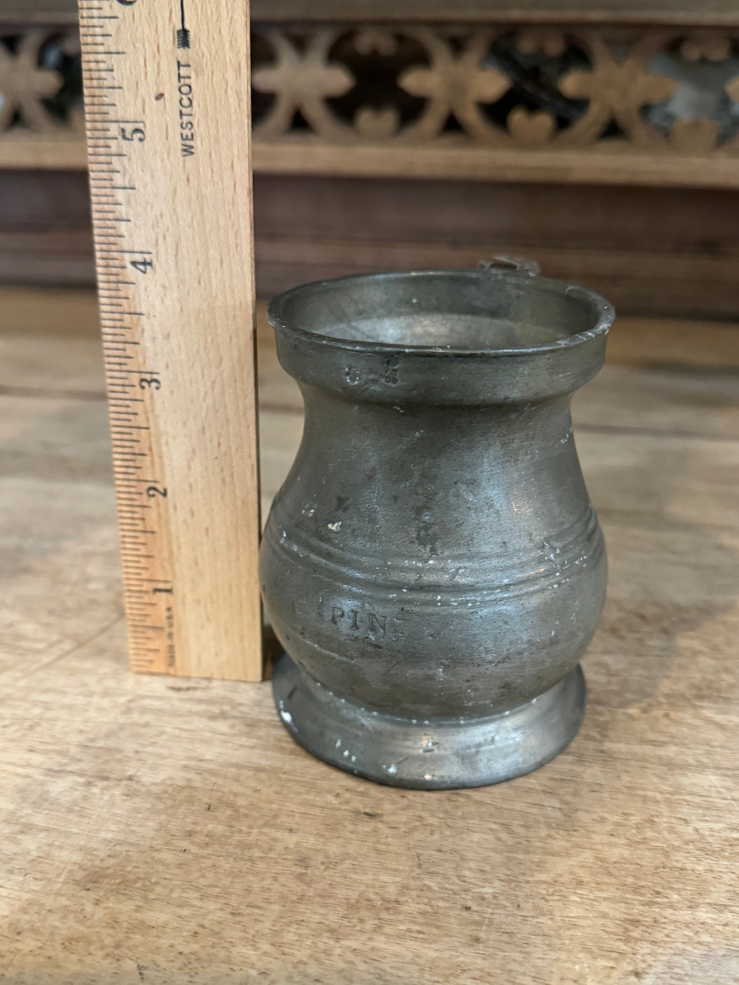 18th Century Pewter 1/2pint tankard