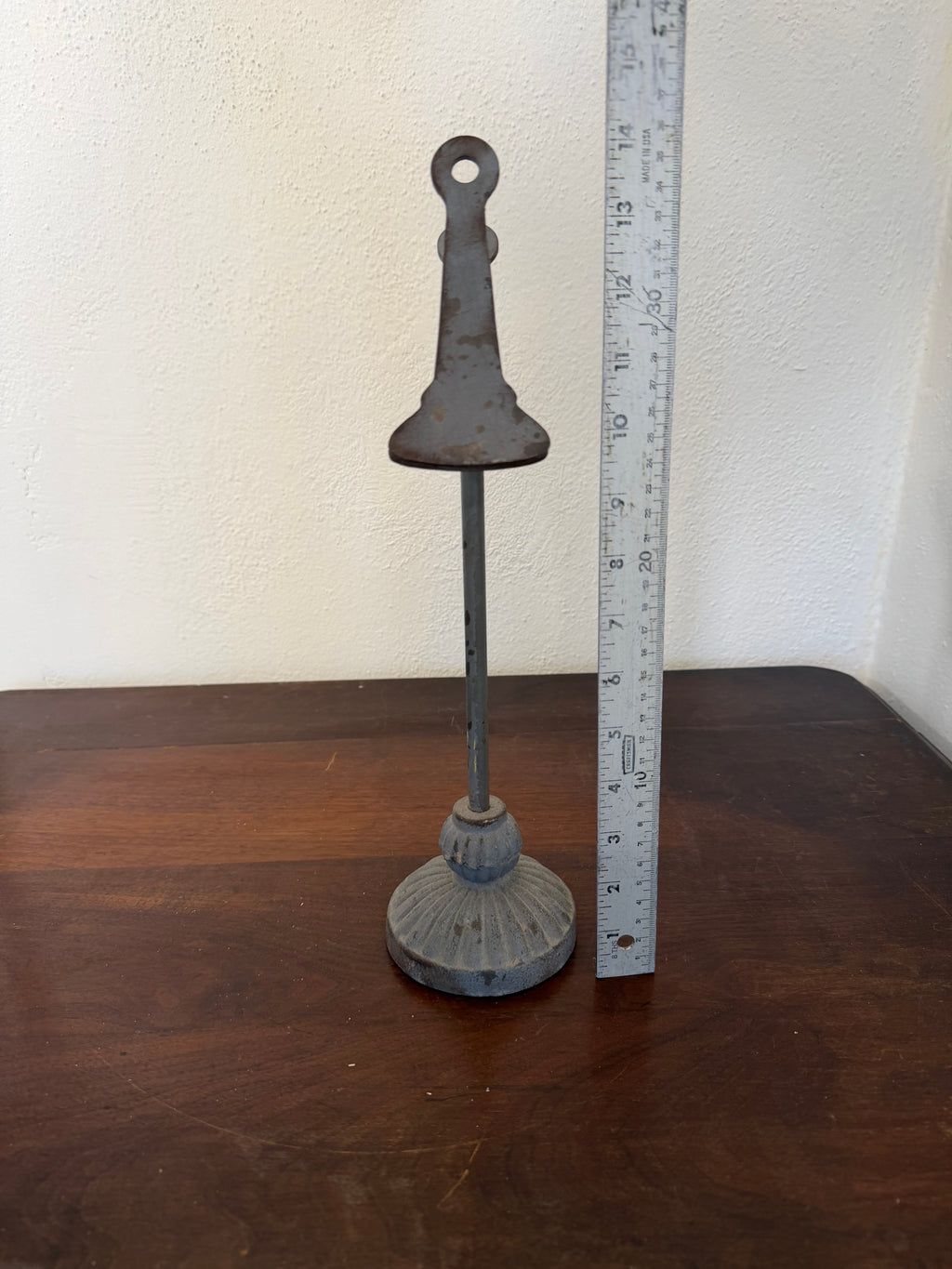 Cast Iron Memo Clip Stand