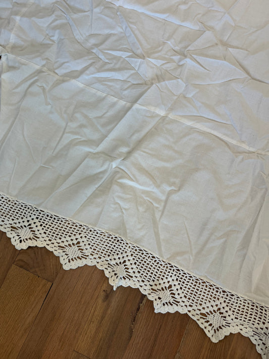 Vintage Twin Bed Skirt