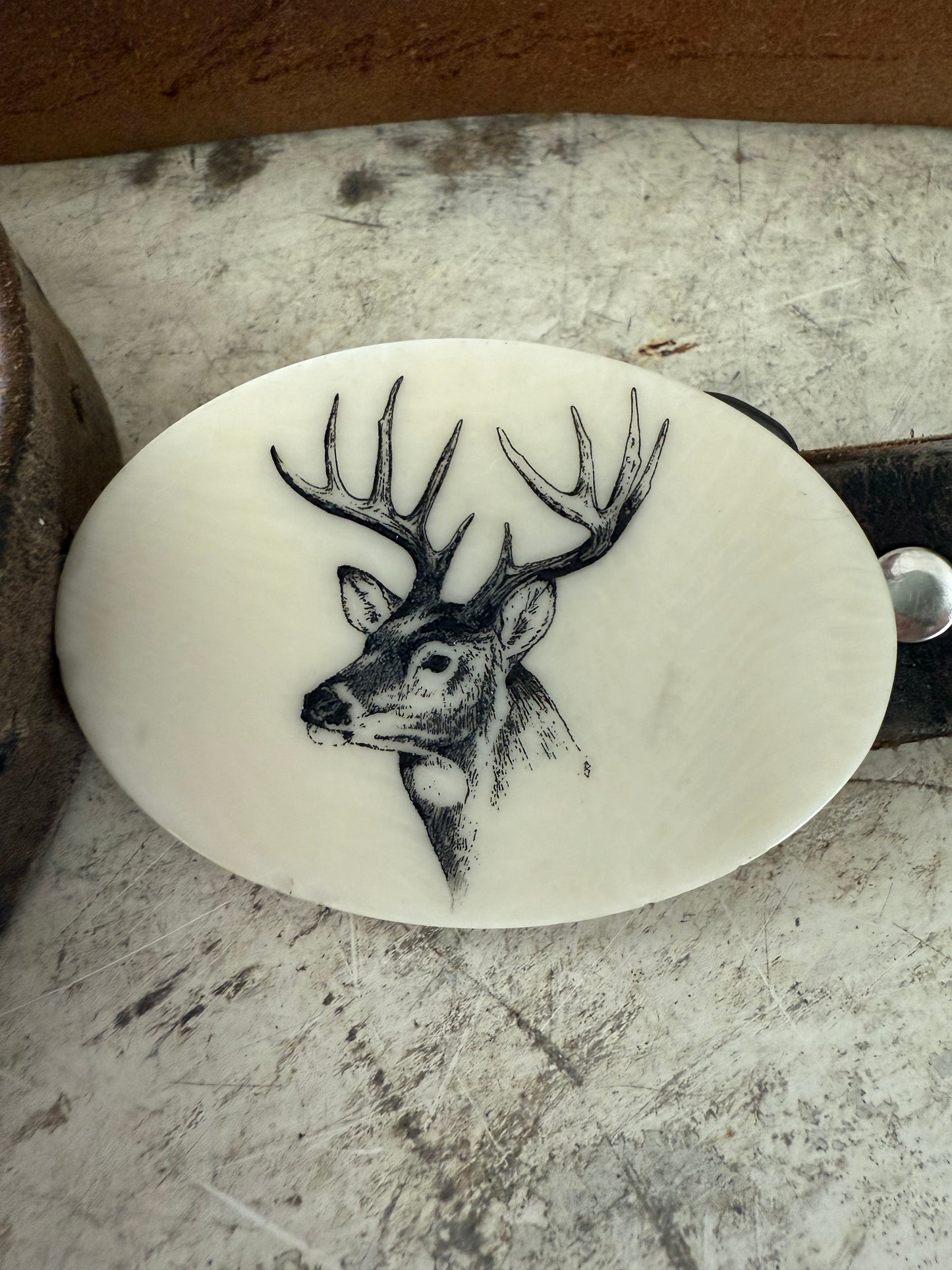 Vintage Buck belt buckle and leather belt 36”