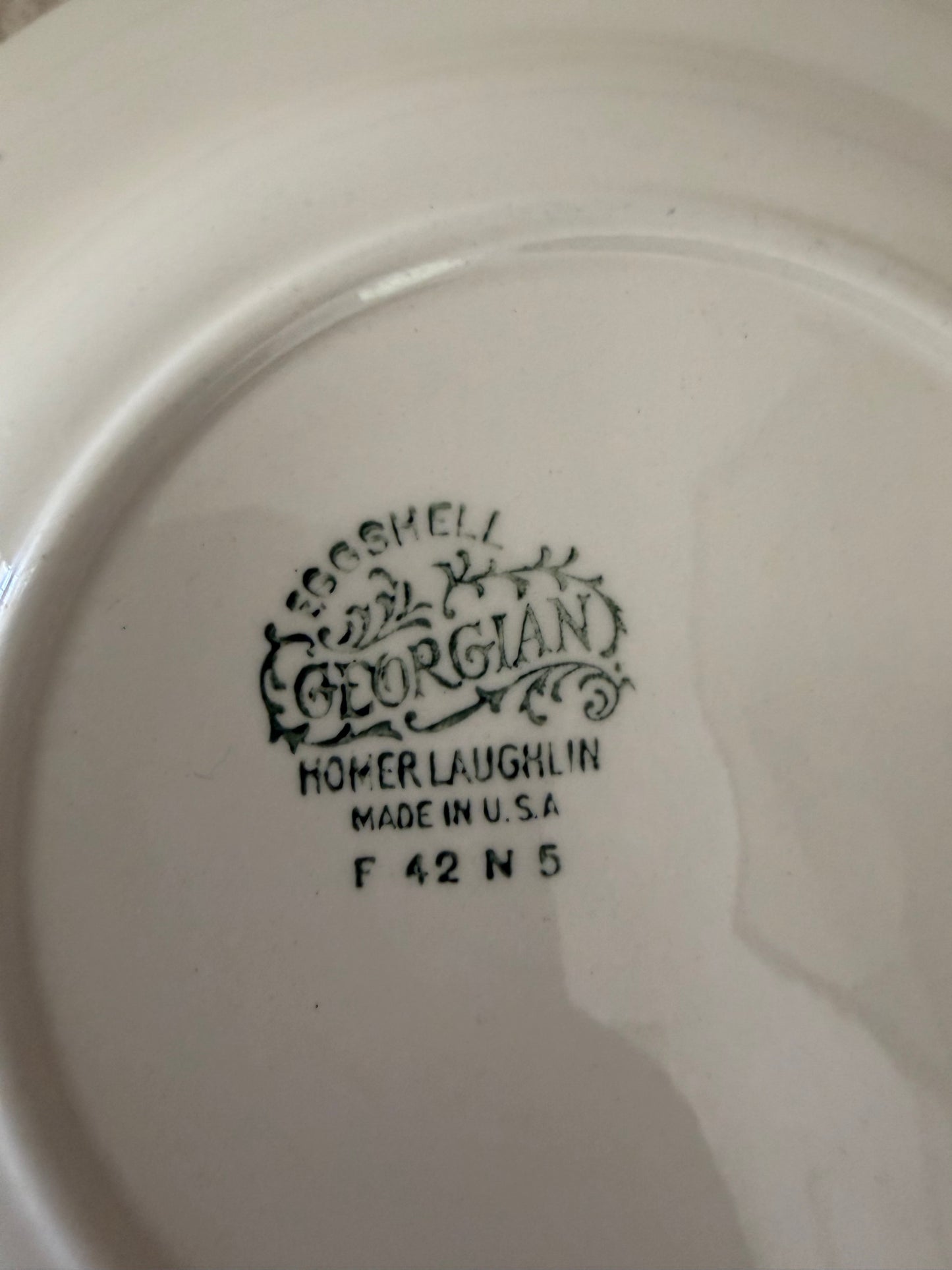 Vintage Homer Laughlin Eggshell Georgian Bowl w/gold trim