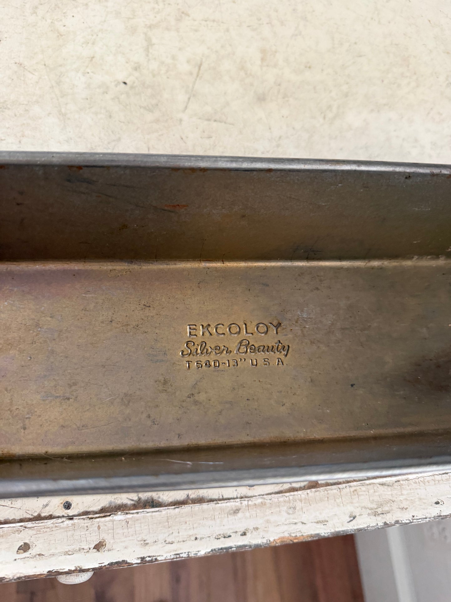 Ekcoloy Silver Beauty T640-13" metal loaf pan sold individually