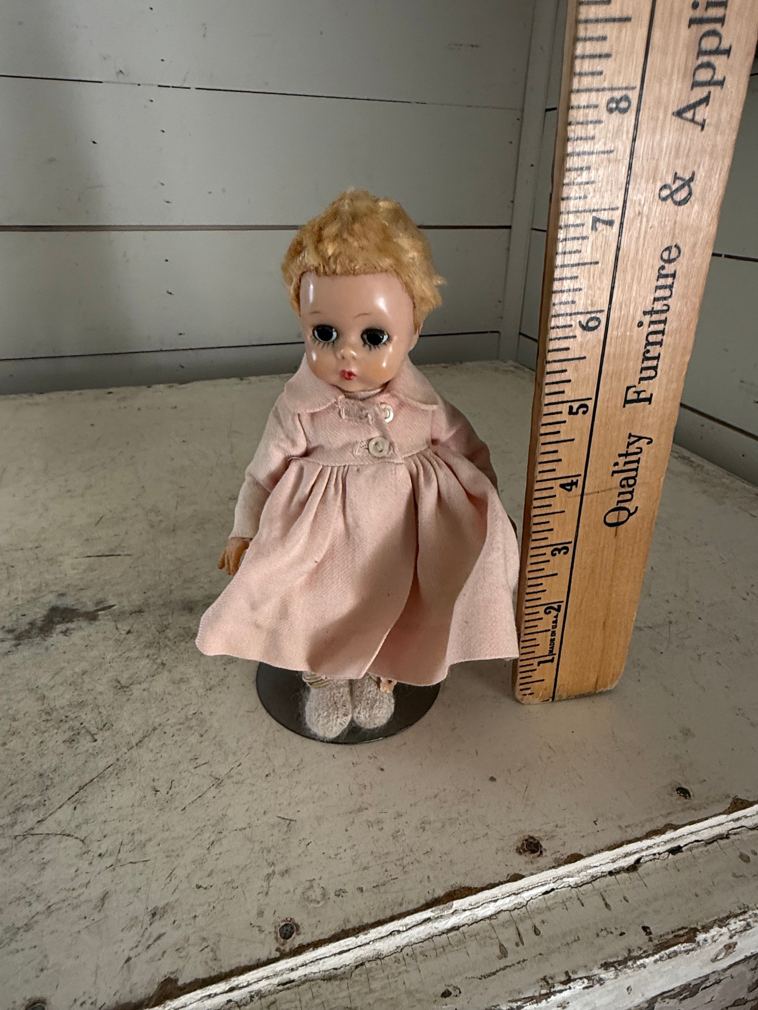 M-BABY様 vintage Madame Alexander Little Baby Genius doll from the 1950s