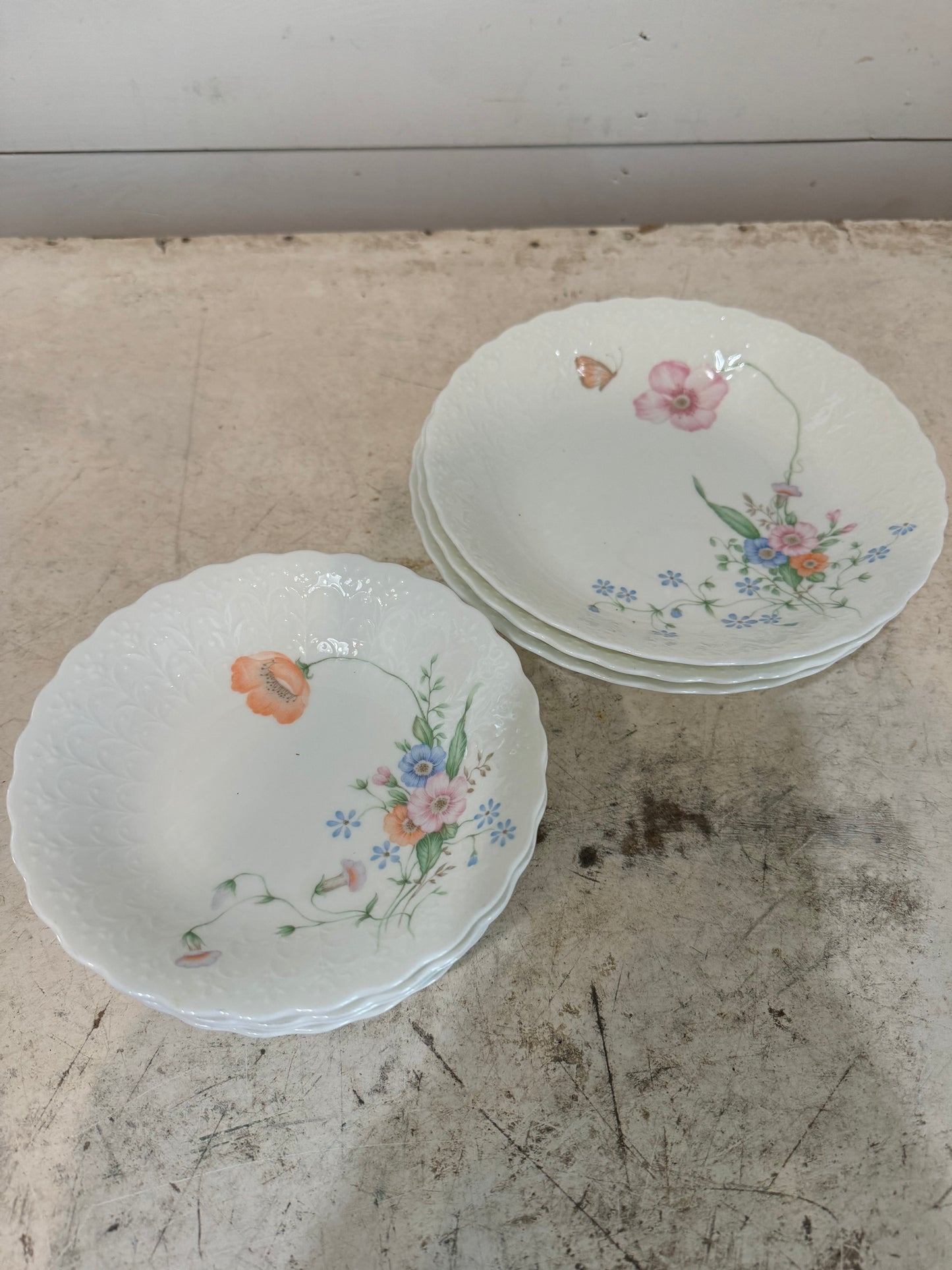 Mikasa plate and bowl sold individually