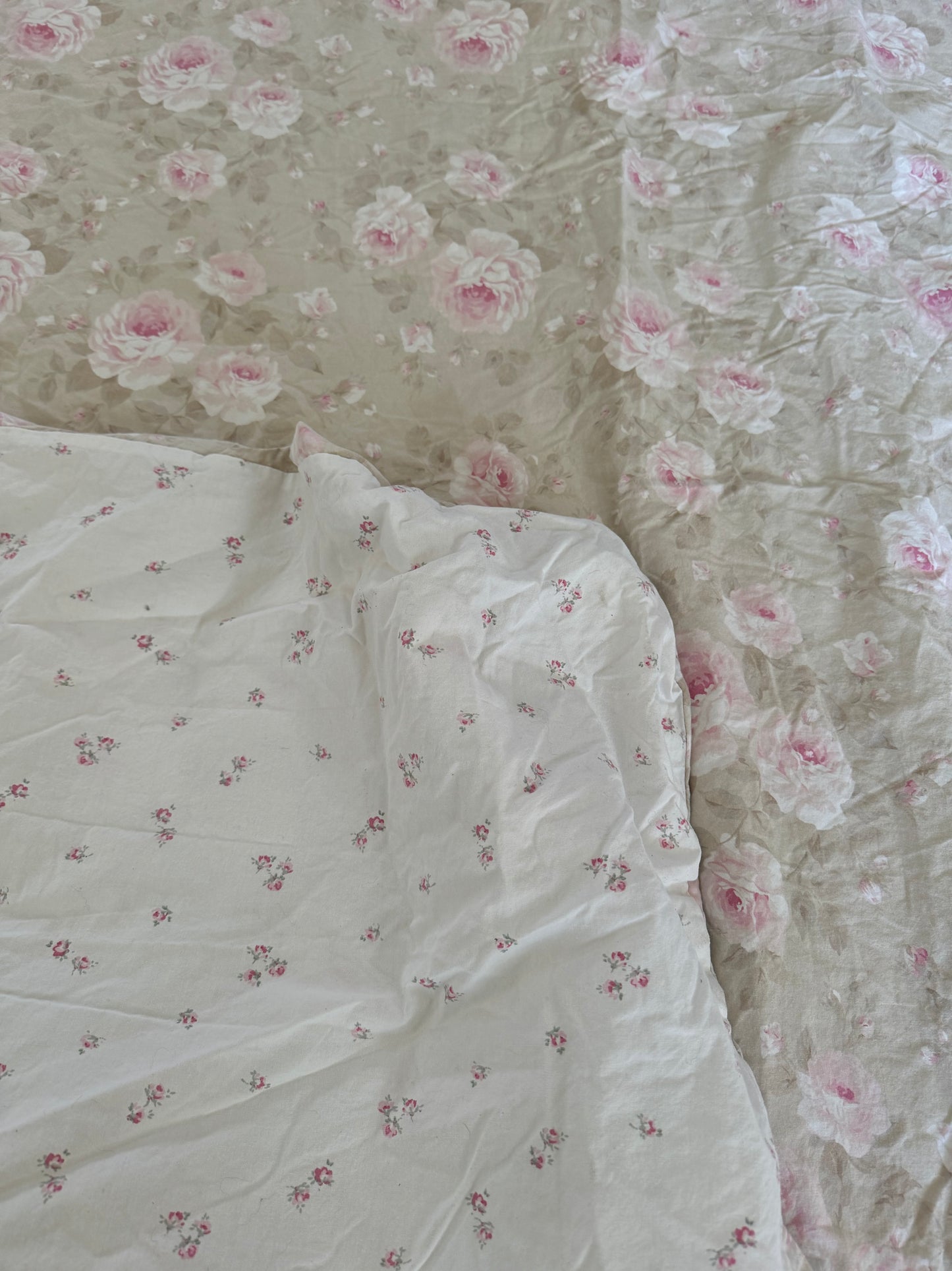 Simple Shabby Chic by Rachel Ashwell Twin Duvet and Sham Pink Duchess Rose