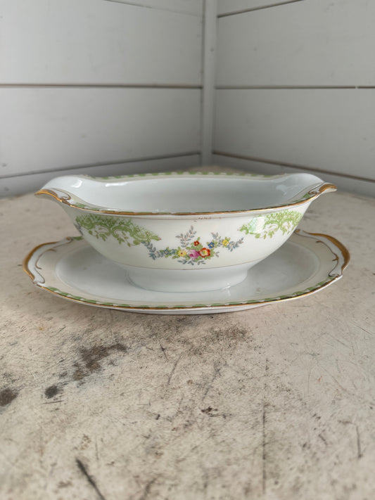 Celebrate Japan Gravy Boat or Sauce Bowl with Underplate, 9 1/2"