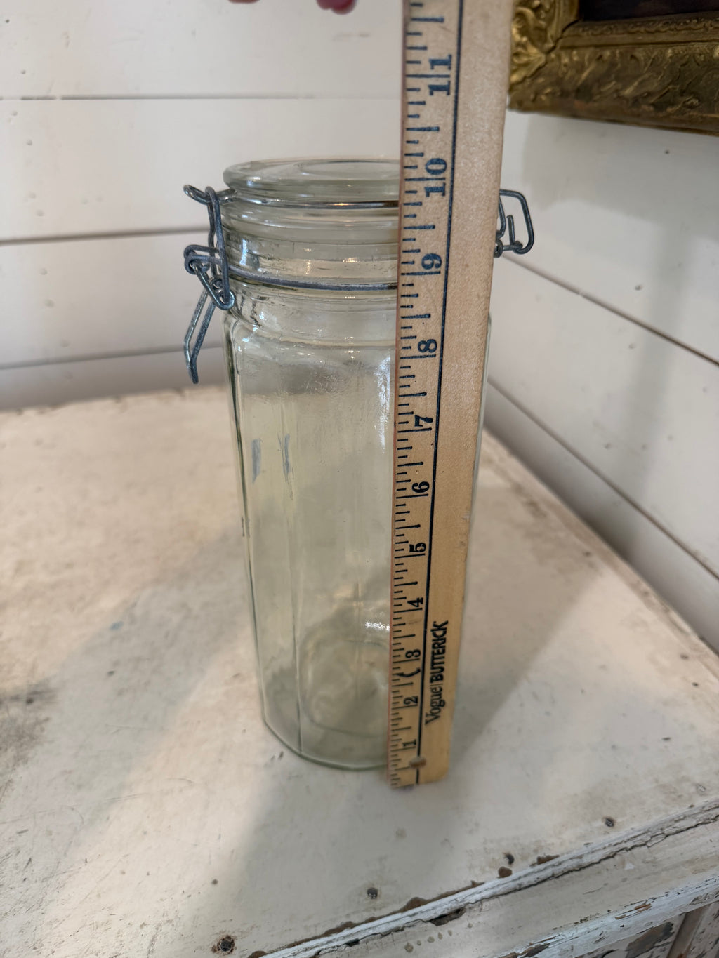 Vintage hermetic pasta jar