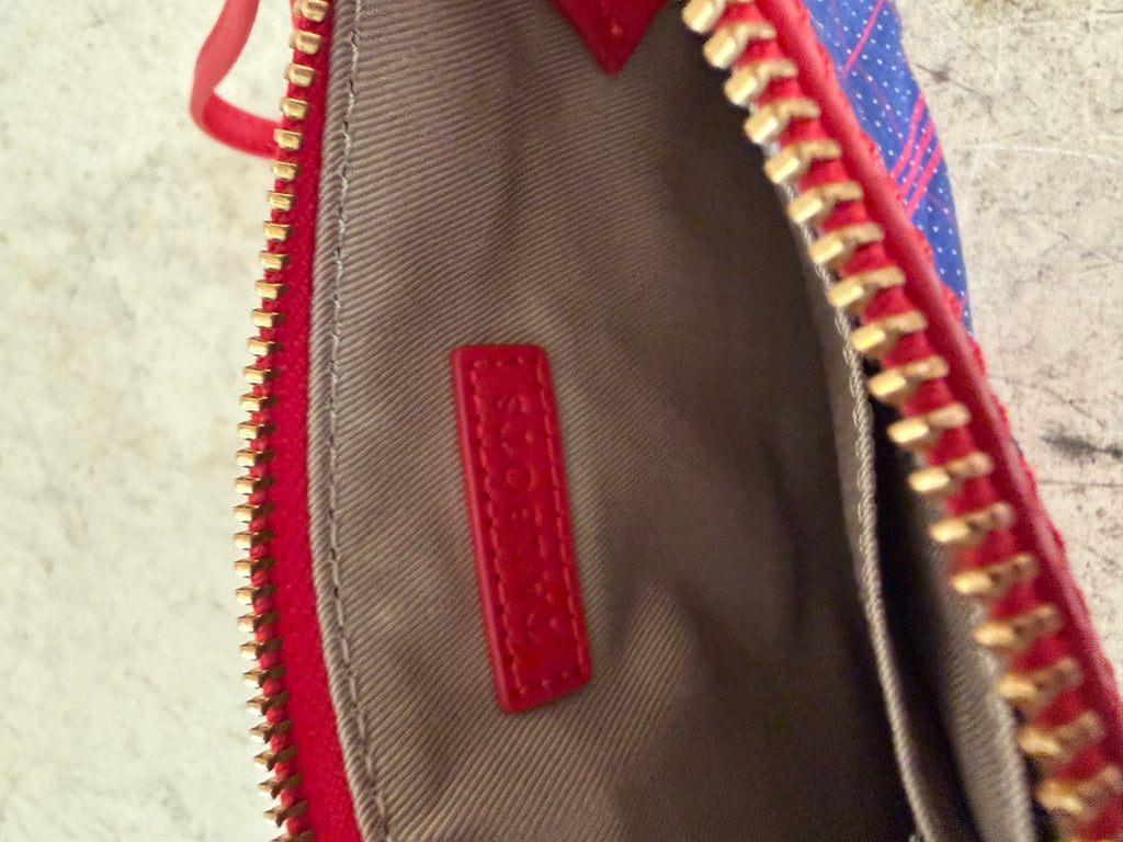 Talbots Royal Palace Wristlet Purse With The Queen’s Guard