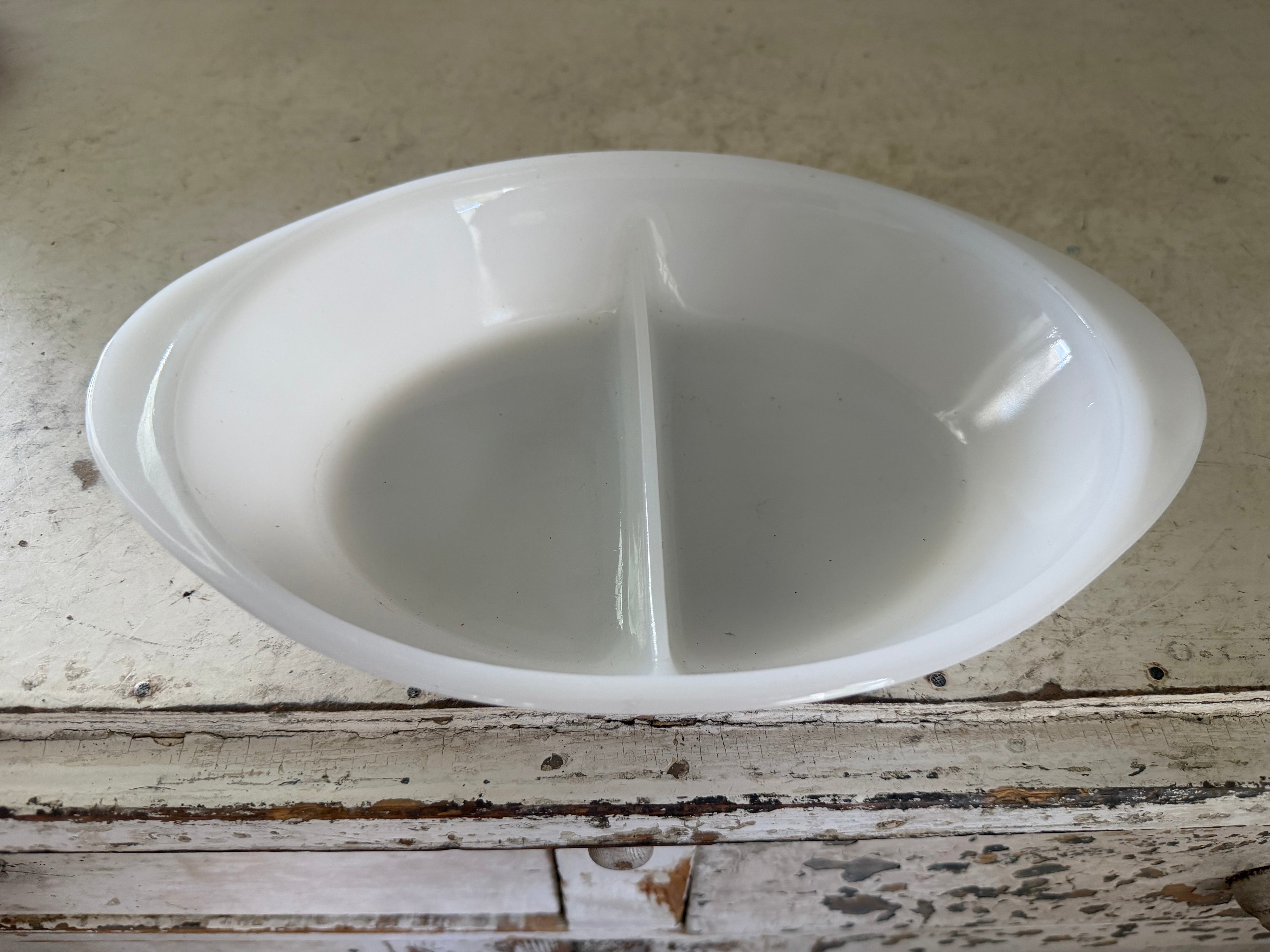 White milk class divided serving dish