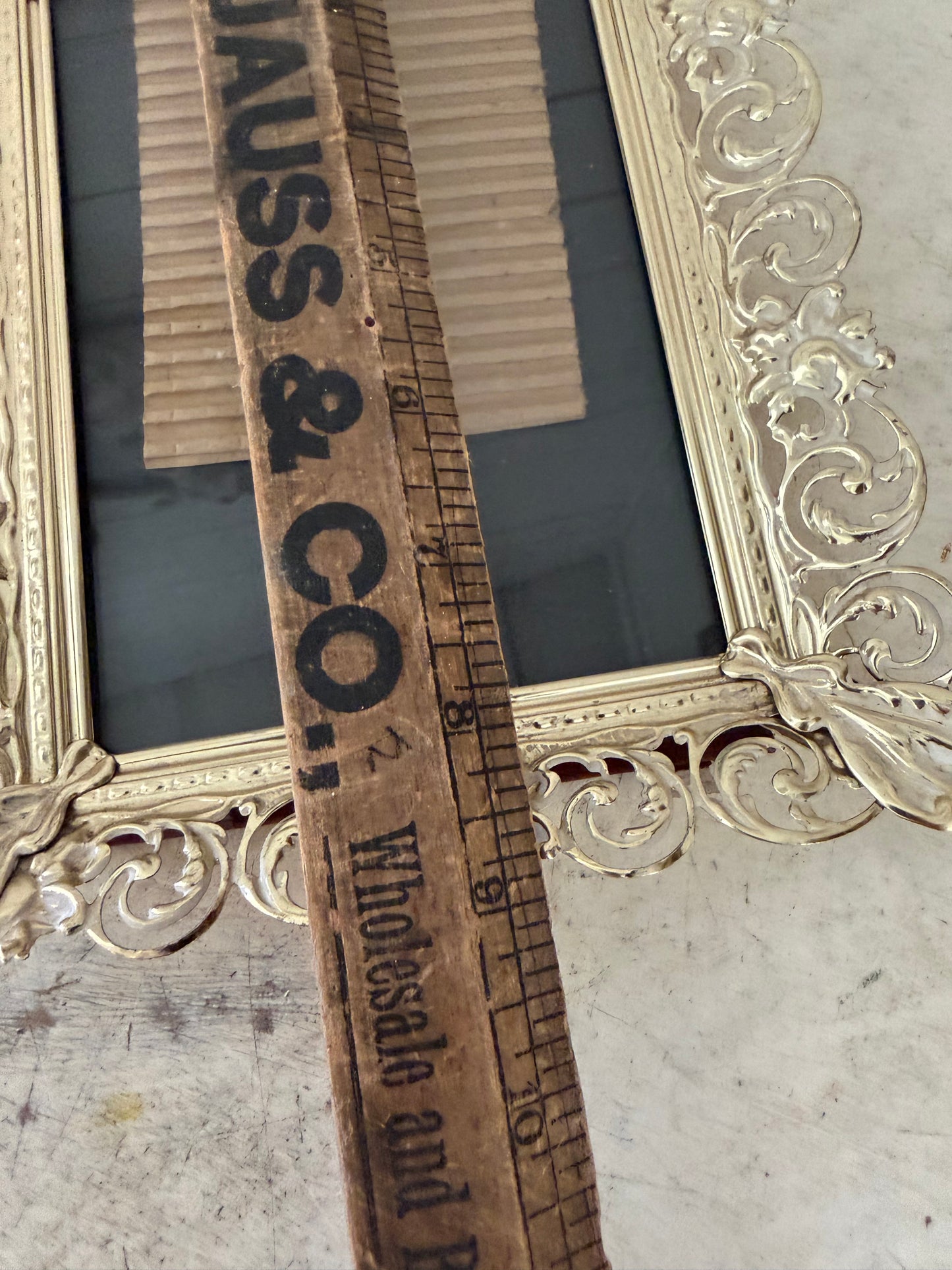 Ornate Brass frame will get art