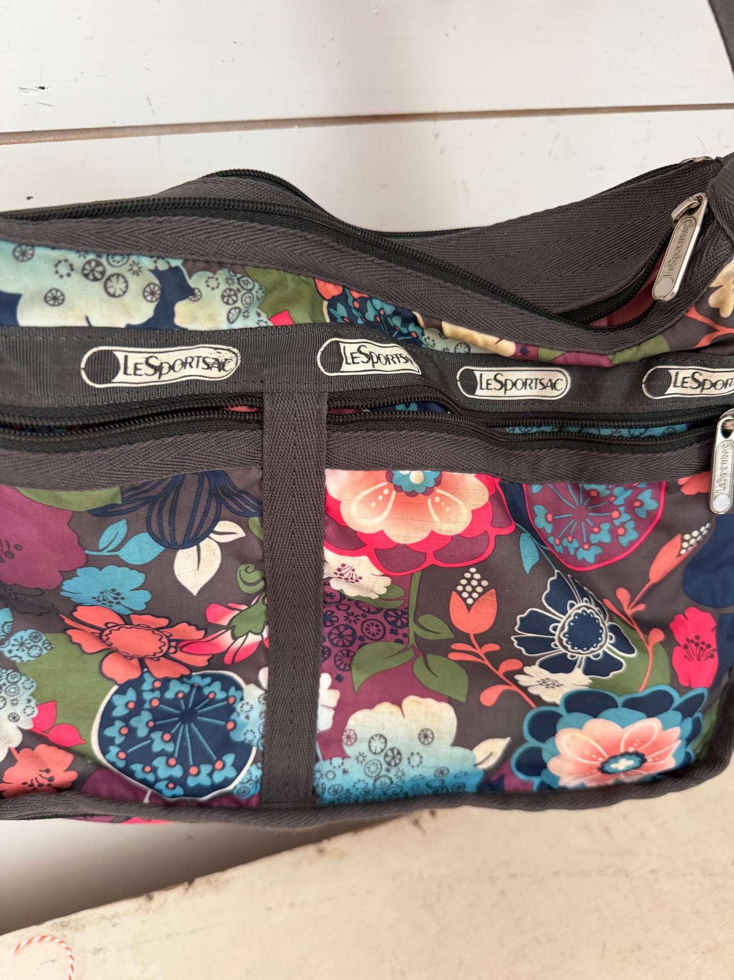 Lesportsac everyday Crossbody purse