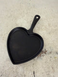 Heart-shaped cookie skillet