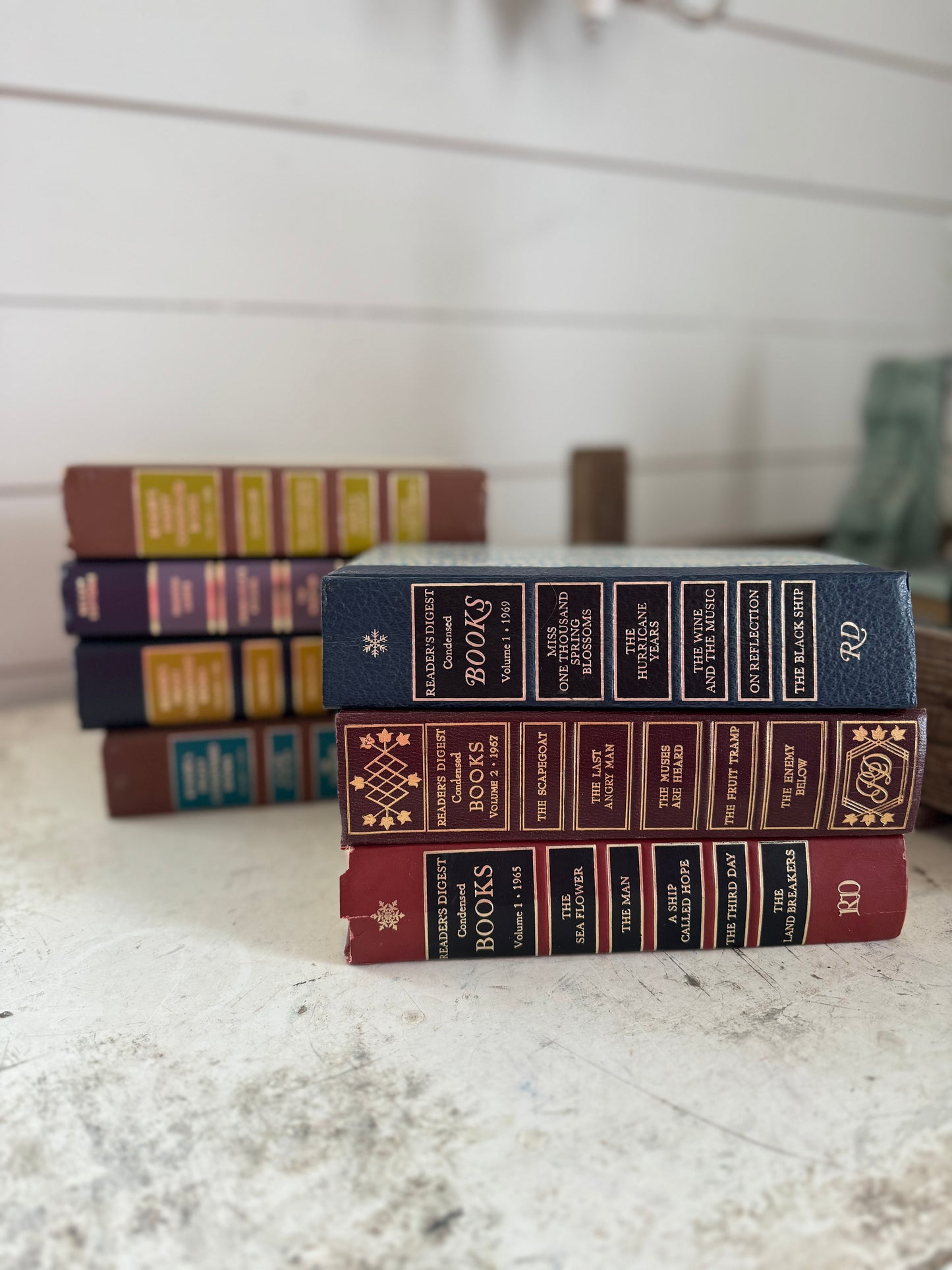 Readers Digest Book Collection - sold individually – Jami Ray Vintage