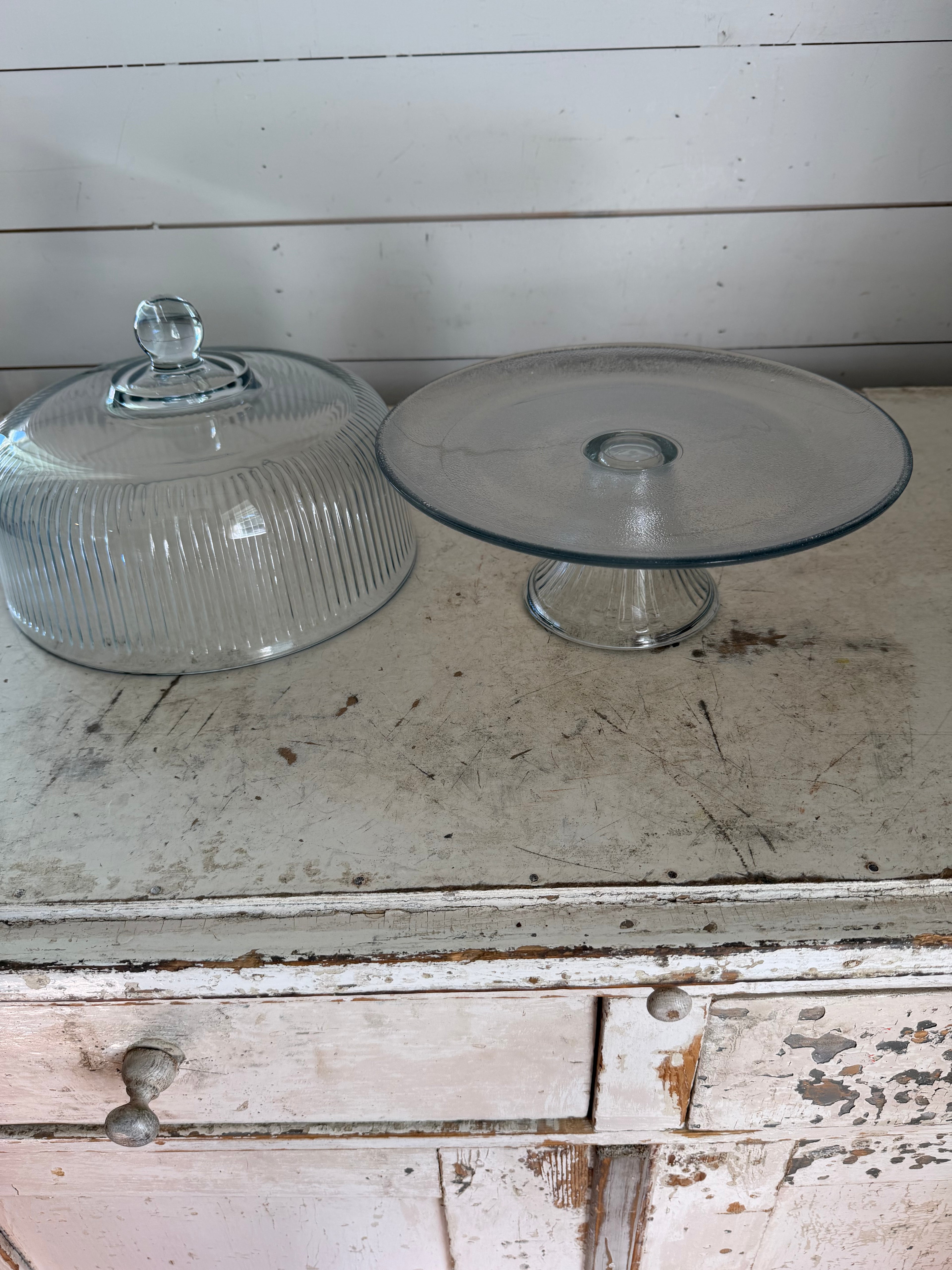 Vintage Anchor Hocking cake Plate and Punch Bowl
