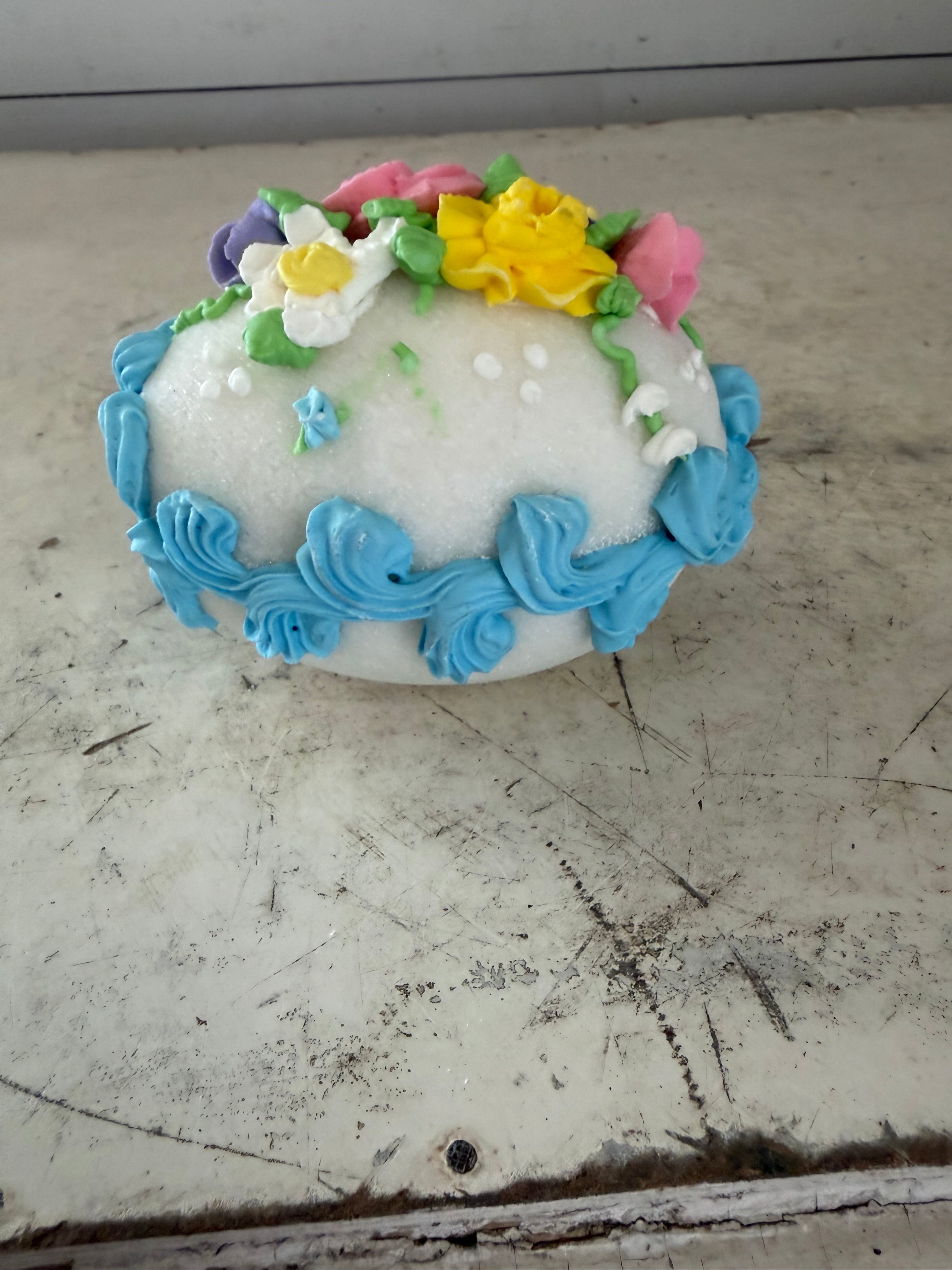 Vintage Panoramic Sugar Easter Egg
