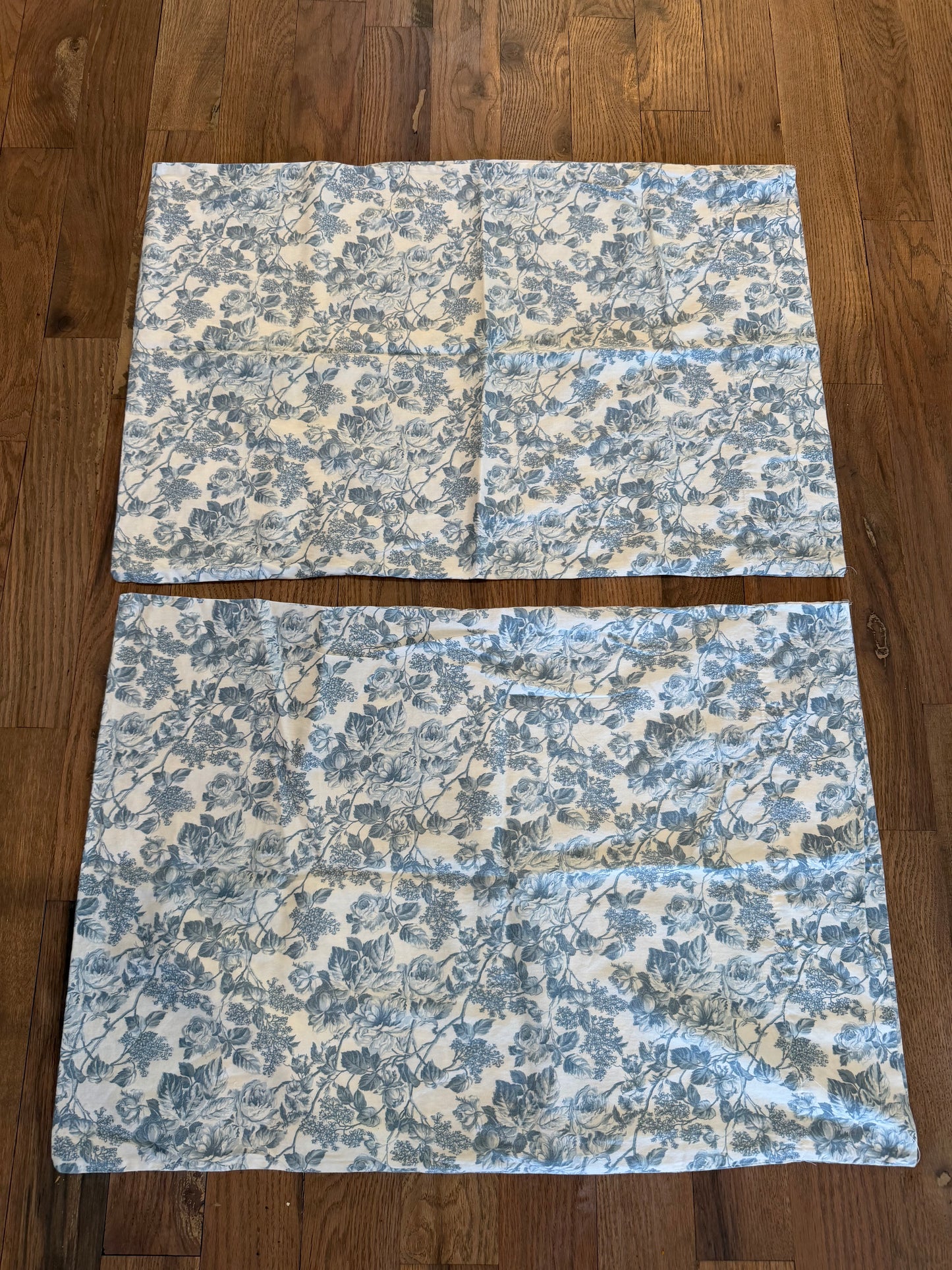 Laura Ashley standard pillow cases
