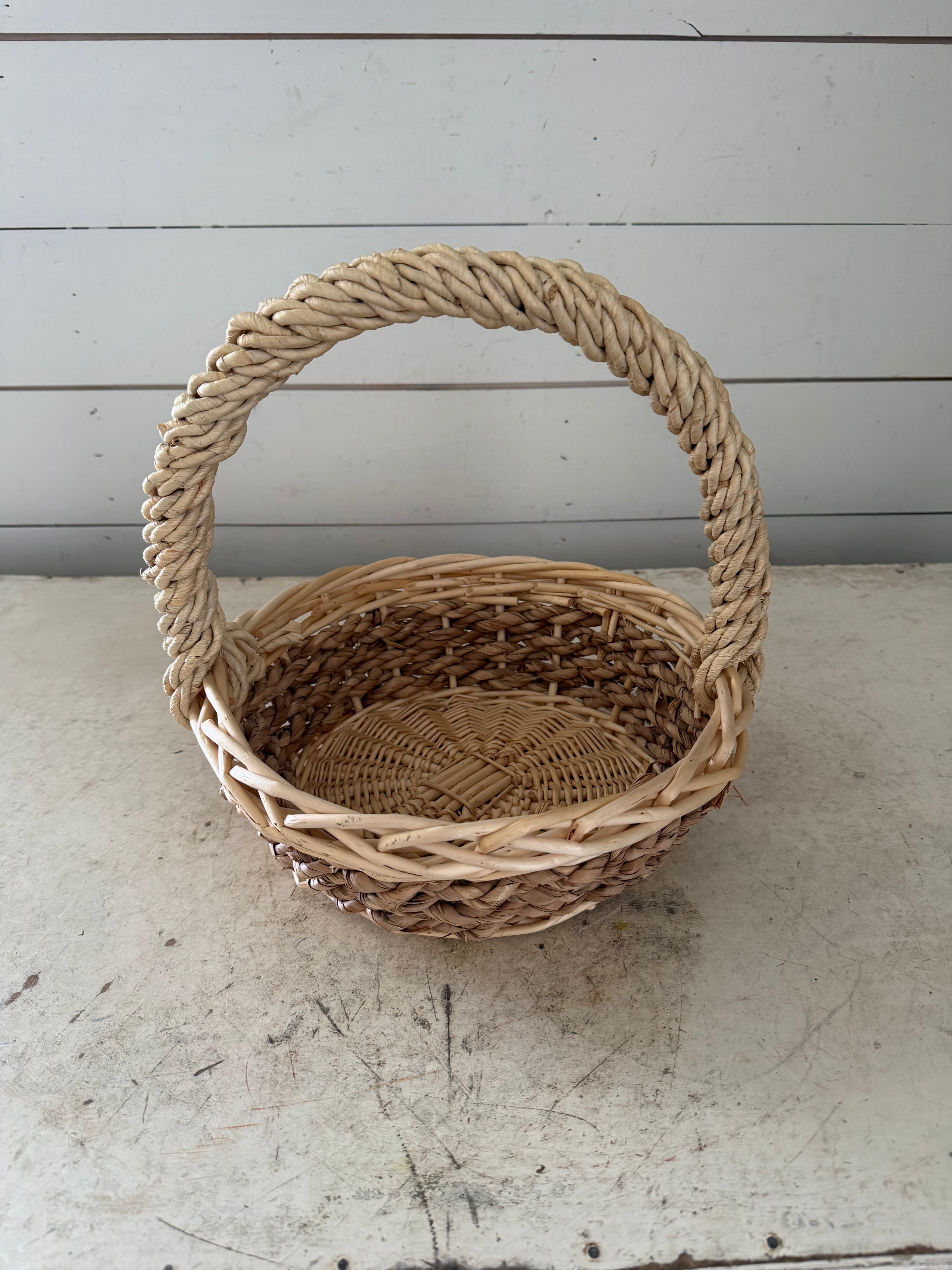 Two tone Woven Decorative Wicker Basket