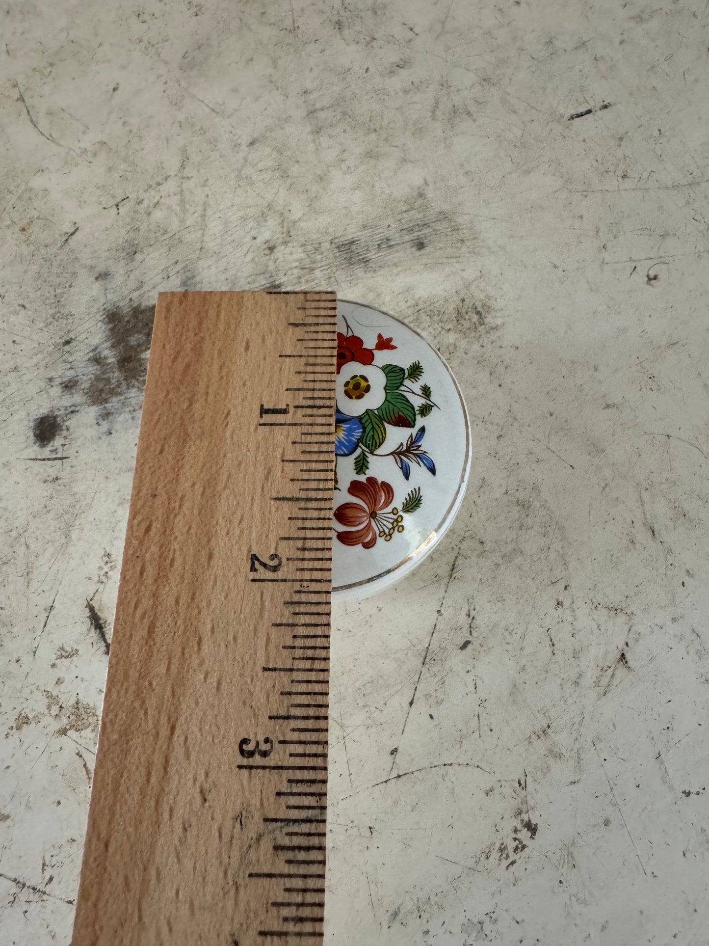 Floral trinket dish