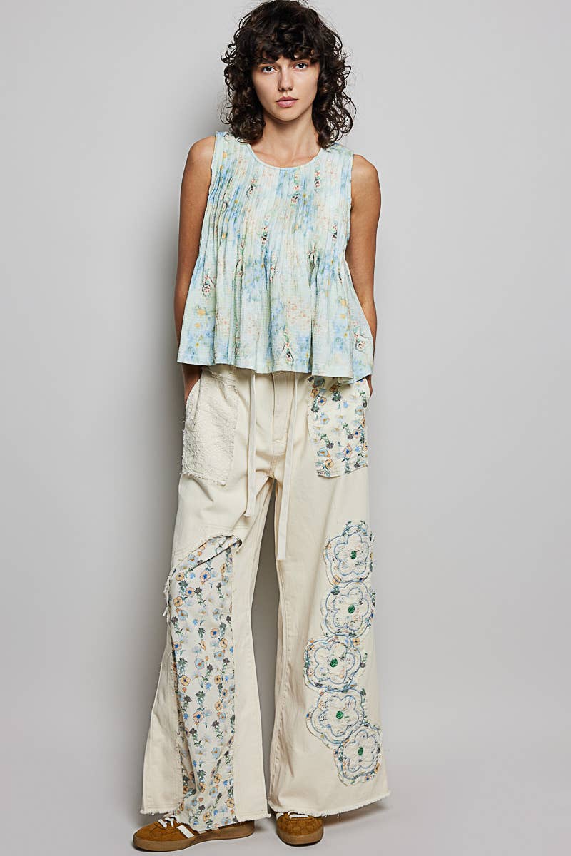 Round Neck Double Gauze Pintuck Floral Sleeveless Top