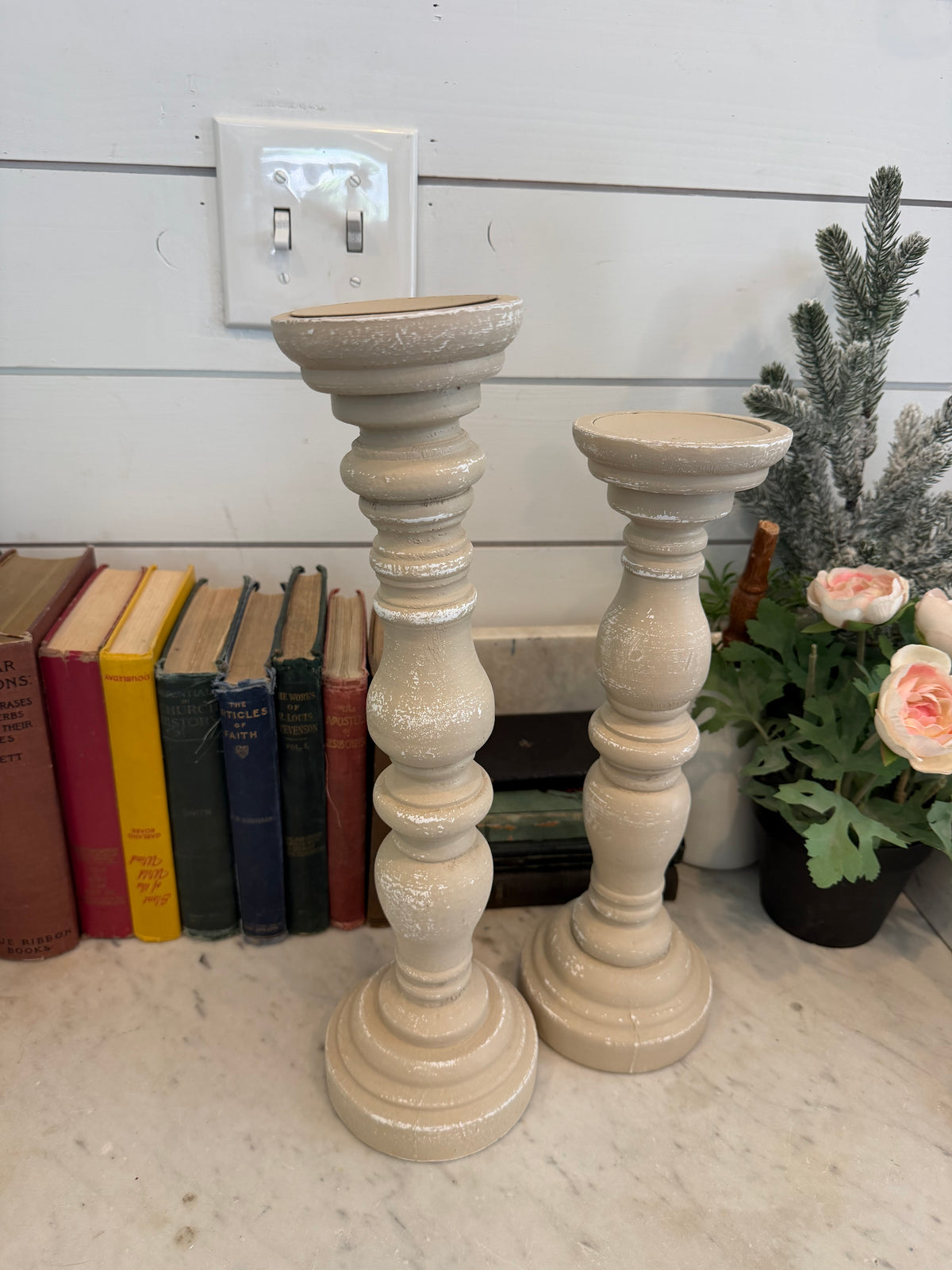 Candlestick set hand-painted in crockery as is