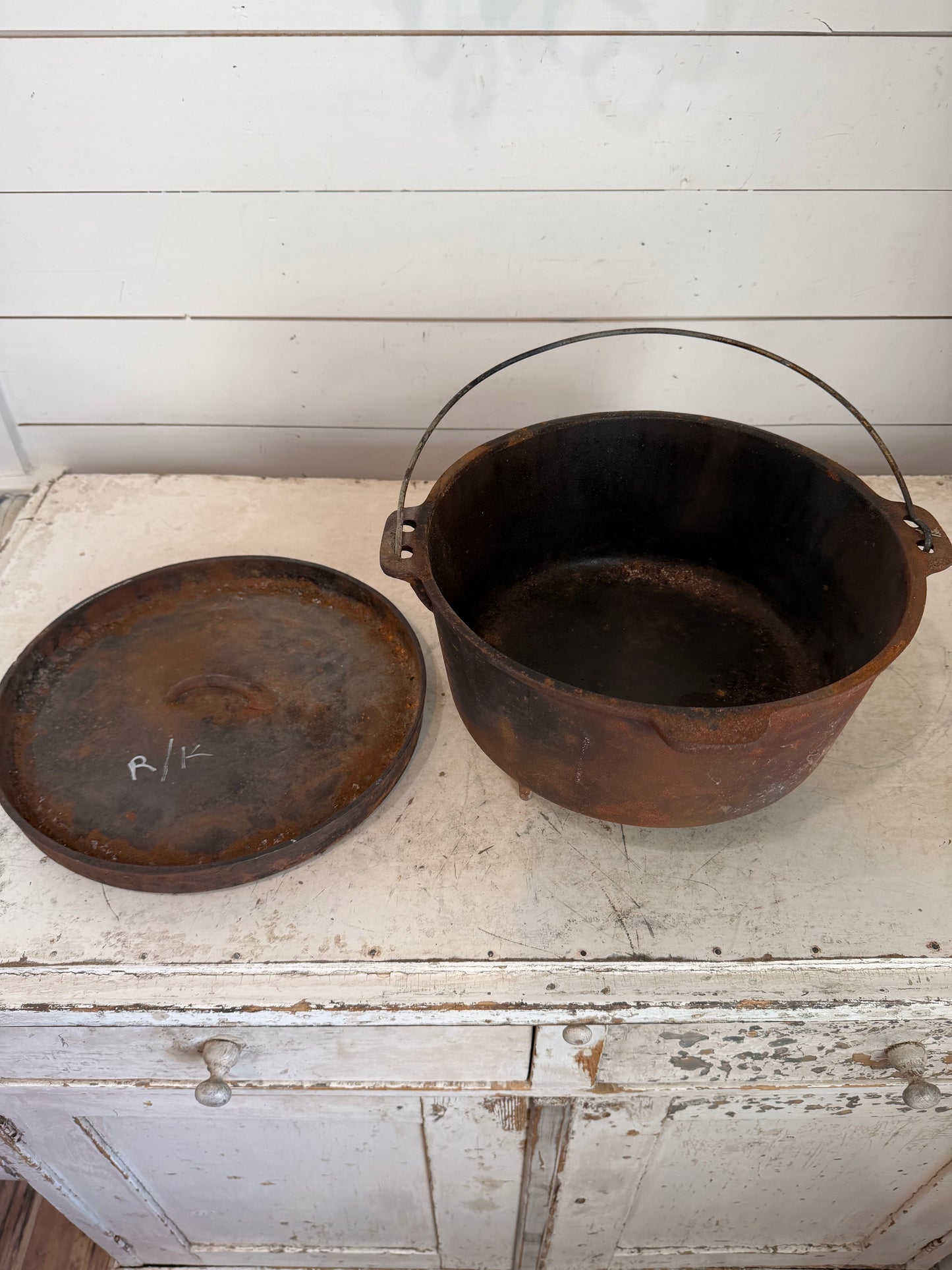 Vintage Large Cast Iron Campfire Oven With lid Very Heavy will get refurbished