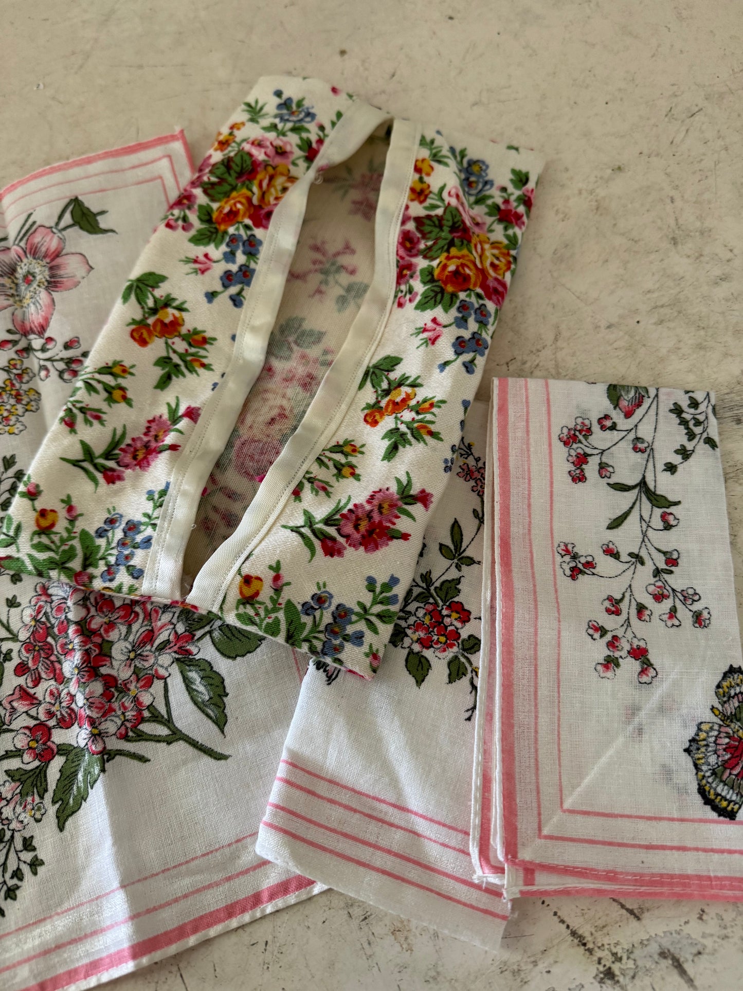 Set of three floral handkerchiefs and holder