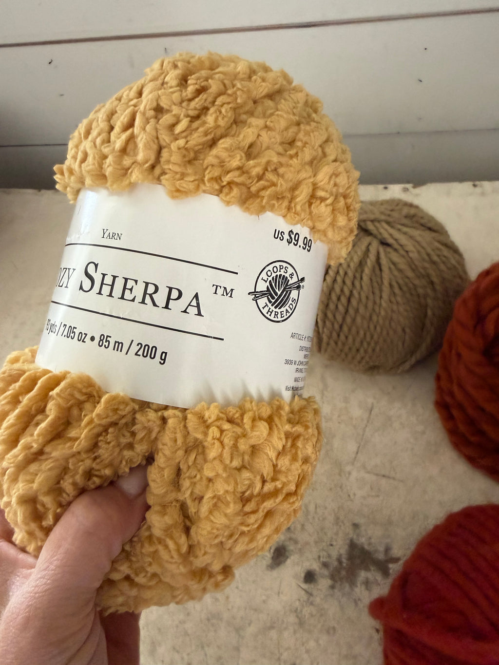 Set of yarn, mostly wool