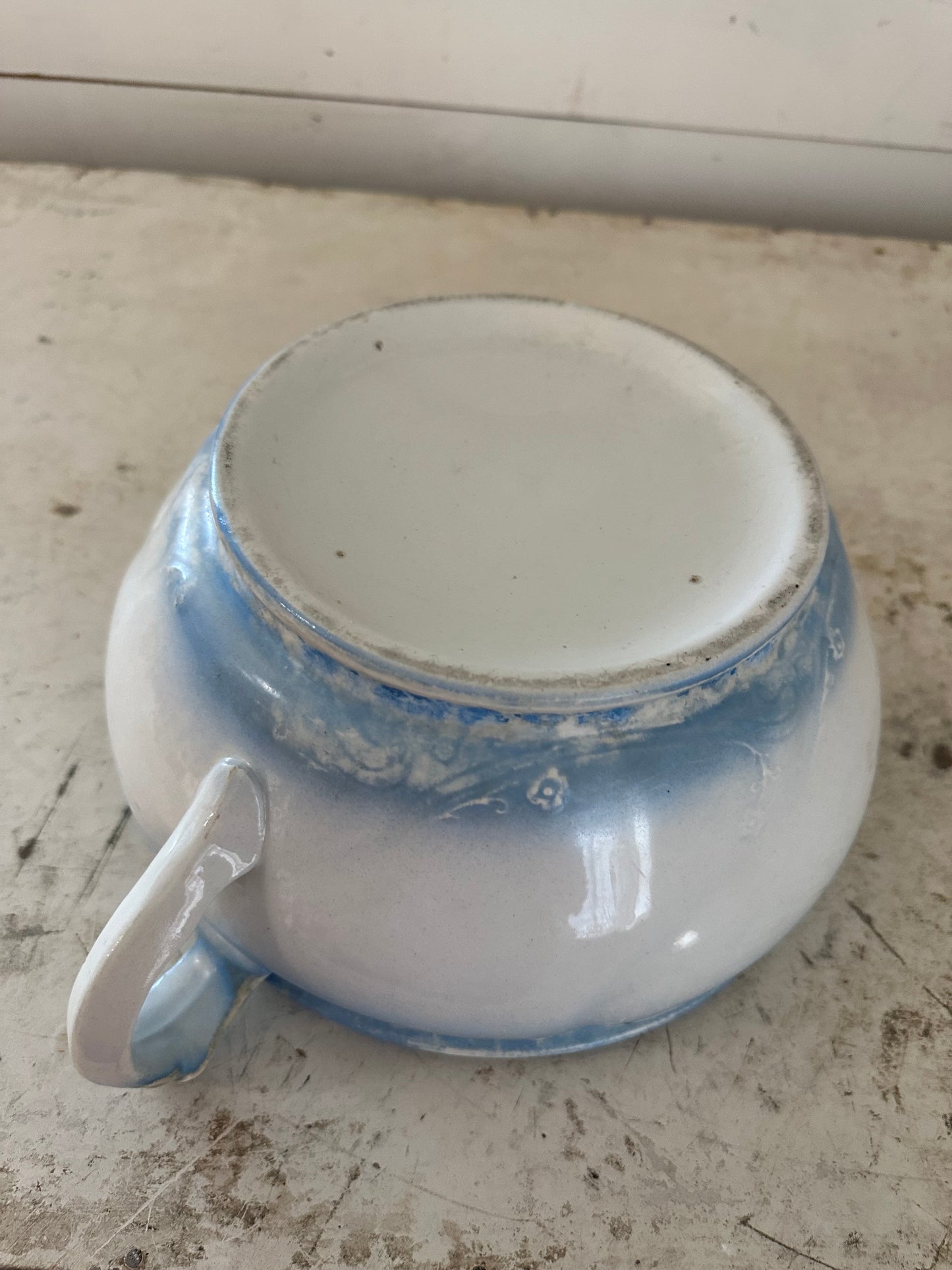 Vintage Blue and White with floral champer Pot