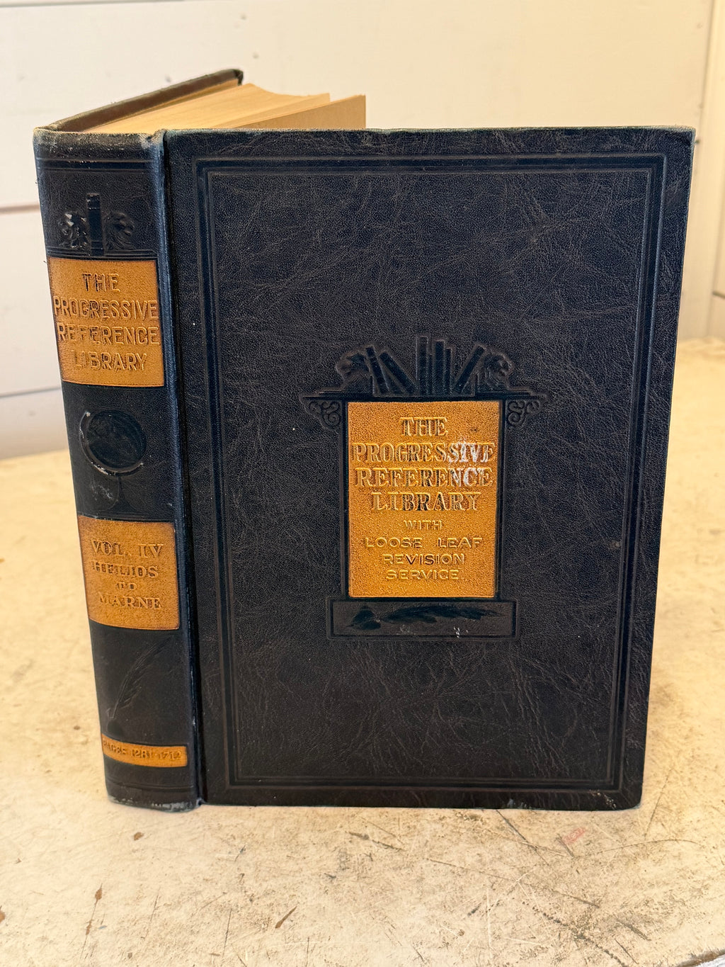 Progressive reference library and encyclopedia volume IV