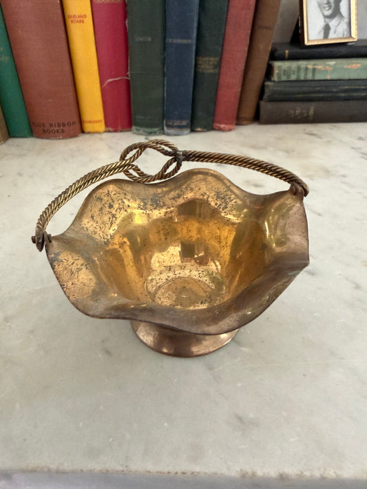 Vintage Brass Scalloped Planter Bowl with Handle